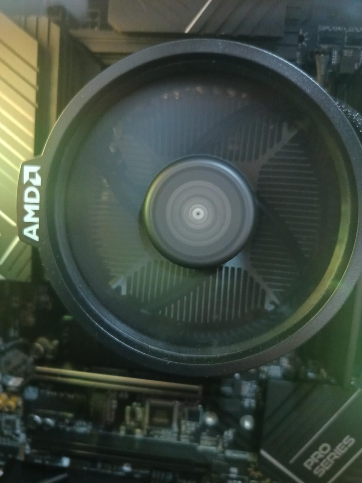 Ryzen 7 8700G 8-Core, 16-Thread Desktop Processor customer photo 1