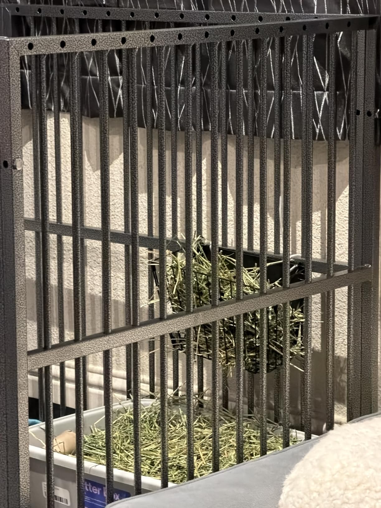 X Large Rabbit Hay Feeder Guinea Pig Hay Feeder Metal Frame Bunny Hay Holder Guinea Pig Hay Holder for Bunny, Guinea Pigs, Chinchillas, Small Animals customer photo 1