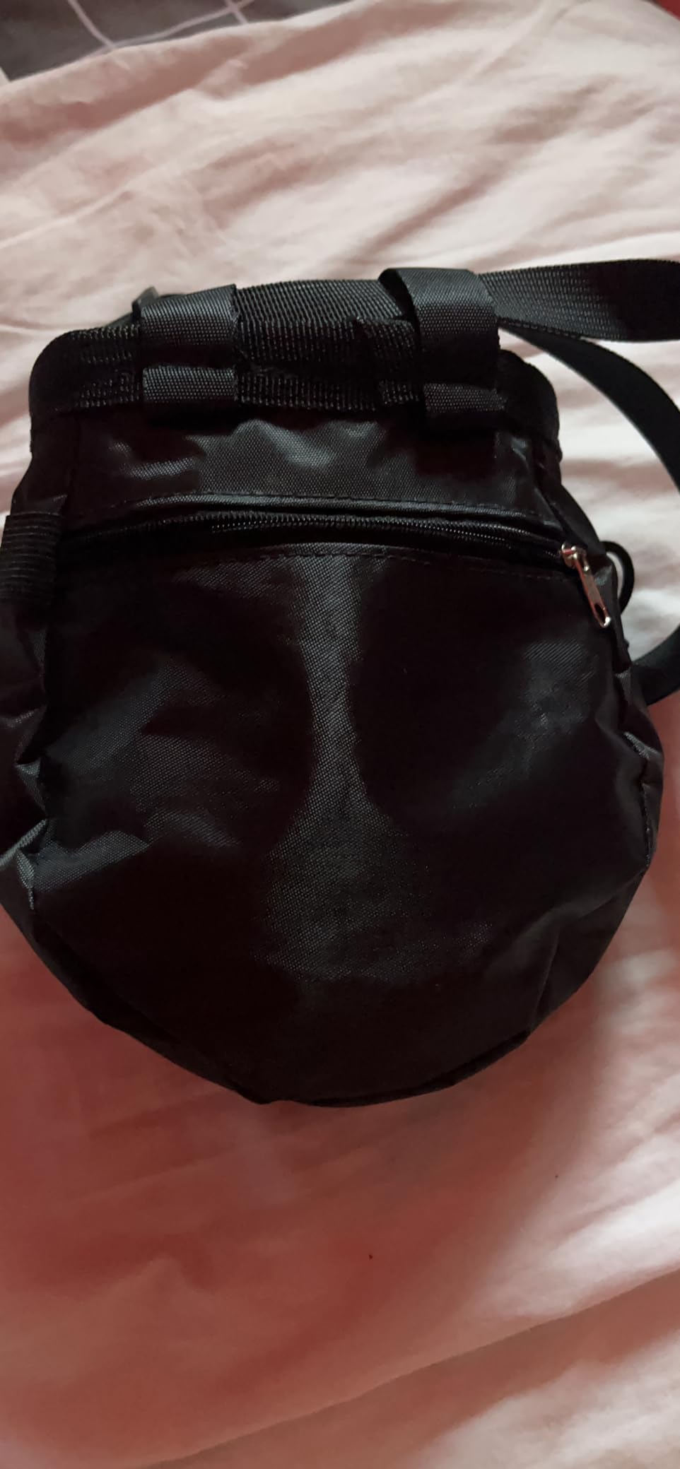 Climbing Chalk Bag for Rock Climbing - with Chalk Ball - Adjustable Black Chalk Bag Bouldering for Rock Climbing Equipment customer photo 2