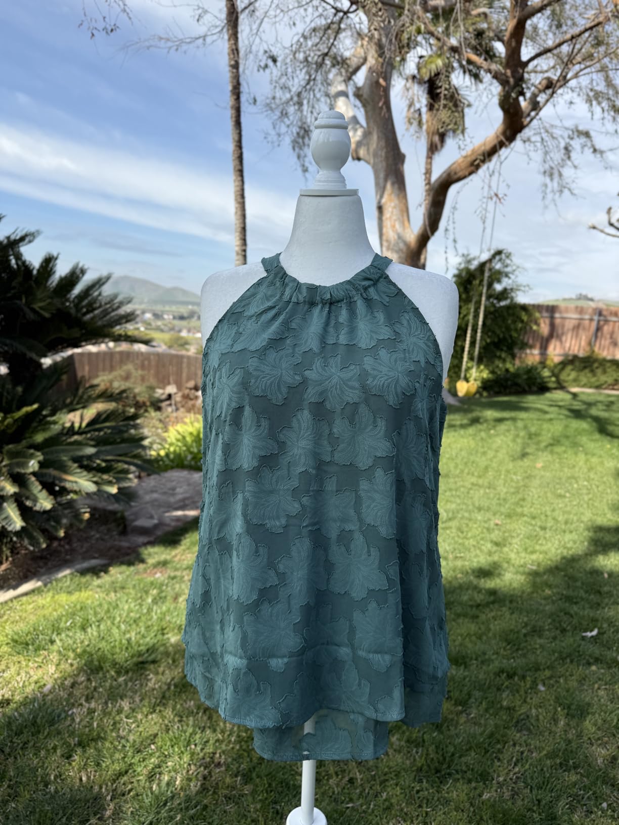Bonnlo Female Dress Form Size 10-16, Adjustable Height Torso Body with Upgraded Tripod Stand, Medium Size Mannequin for Sewing and Display (14-16, White) customer photo 2