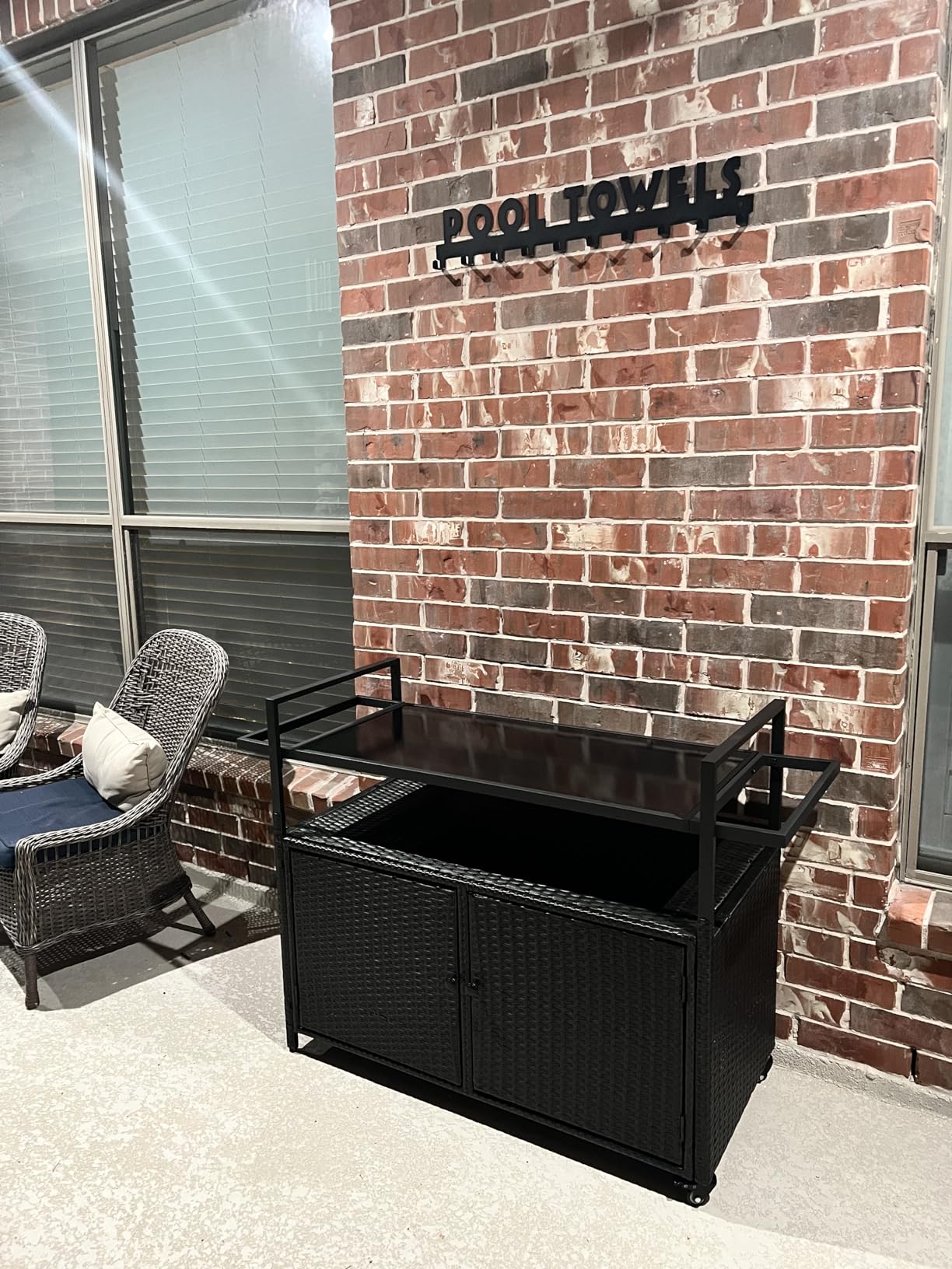 YITAHOME XL Outdoor Kitchen Wicker Island Rolling Cart & Storage Cabinet, Wheels and Stainless Steel Extended Table Top, Side Handle for Patio Kitchen or Bar Cart, Dark Brown customer photo 2