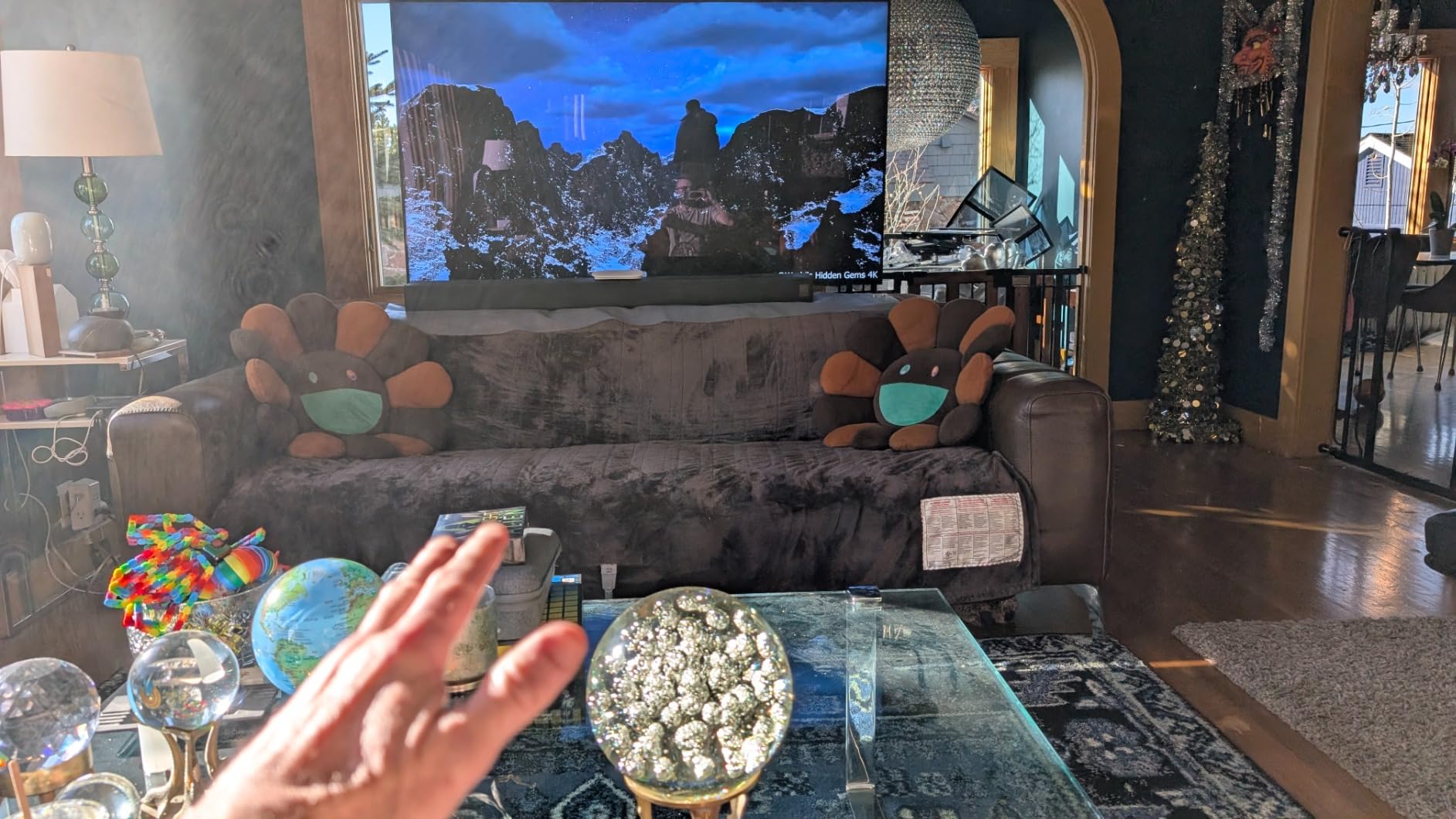 85-Inch Class Neo QLED 4K QN90D Series Mini LED, Neo Quantum HDR+ Smart TV w/Dolby Atmos, Object Tracking Sound+, Motion Xcelerator, Real Depth Enhancer Pro, Alexa Built-in (QN85QN90D, 2024) customer photo 2
