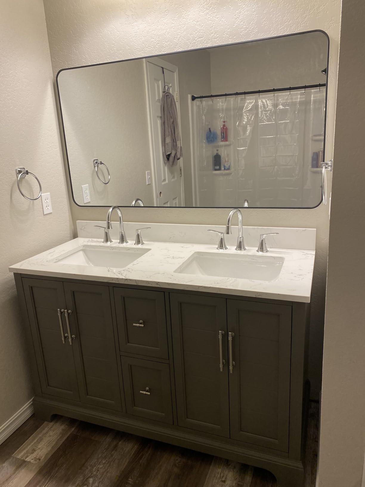 HOMEBEYOND 72 Inch Bathroom Vanity with Double Sink & Ceramic Top, Vanity Cabinet with Center Countertop Basin, Soft-Closing Doors, Backsplash, White customer photo 1