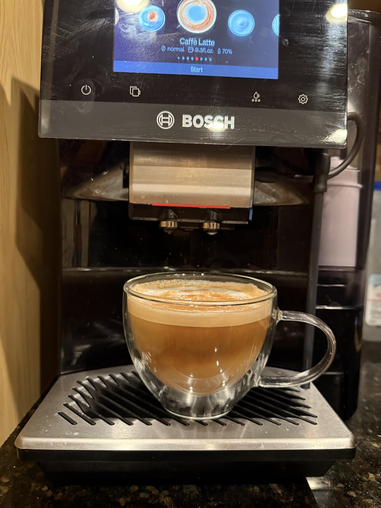 Bosch Fully Automatic Coffee and Espresso Machine TPU60501 customer photo 2
