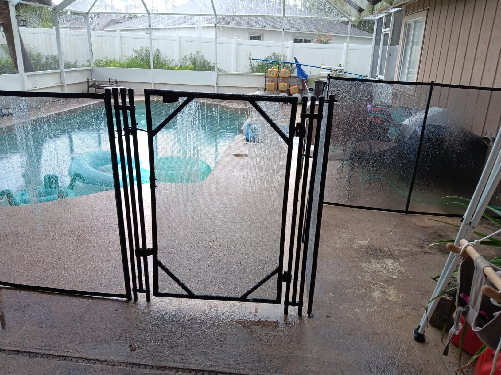VEVOR Pool Fence, 4 x 108 FT Pool Fences for Inground Pools, Removable Safety Pool Fencing, Easy DIY Installation Swimming Pool Fence customer photo 1