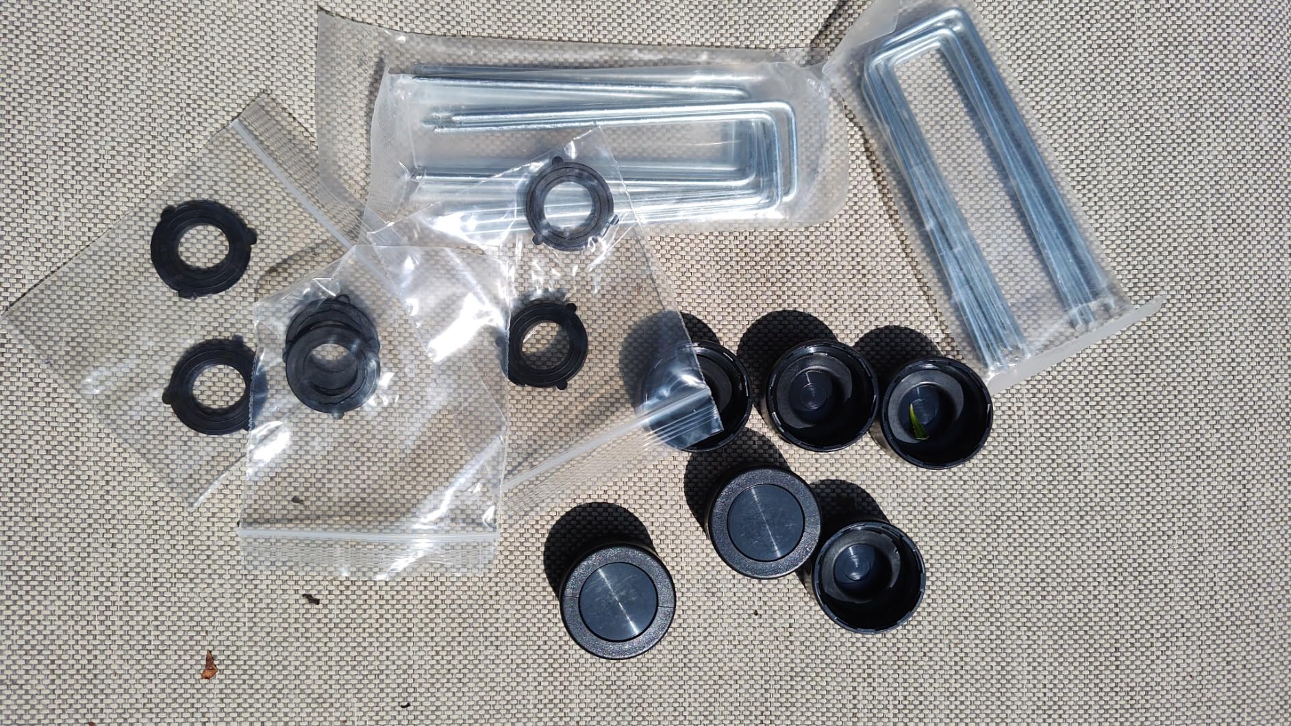 Sprinkler Hose with Holes, Flat Soaker Hose 100 Ft (25 ft 4pack) with Garden Staples and Splitters, Watering Drip Irrigation Hoses for Lawn, Vegetable and Garden Beds (100 ft) customer photo 2