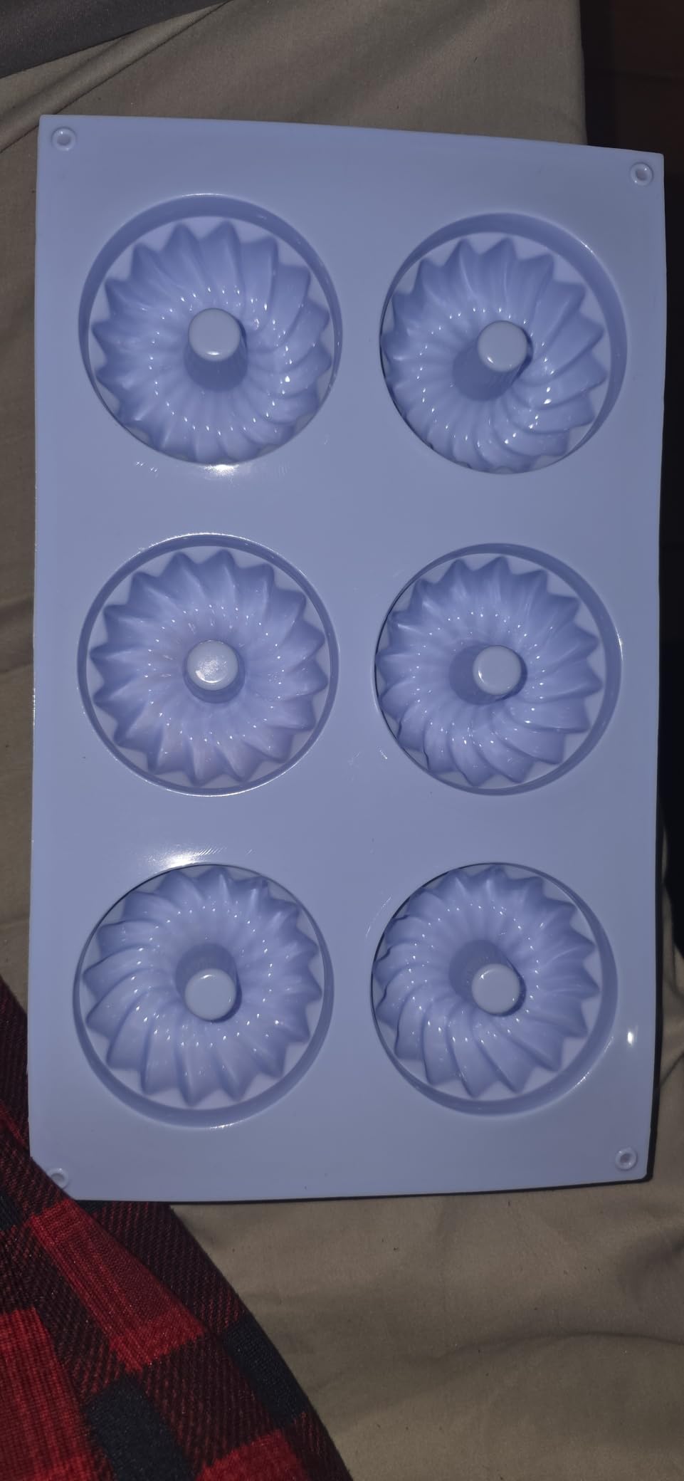 Jello Molds 3pcs Silicone Fluted Tube Cake Pans, 6 Cavity Heritage Silicone Mold for Baking Non Stick Fancy Molds (Pink+Blue+Gray, Fluted Tube) customer photo 1