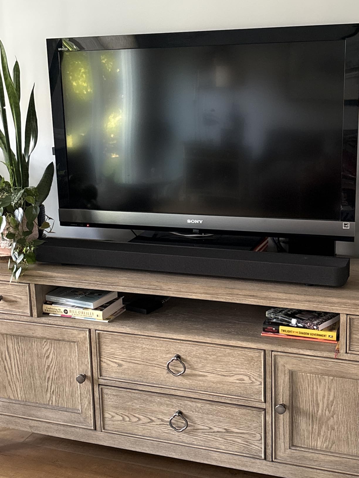 Sony BRAVIA Theater Bar 9 Soundbar for TV Surround Sound Home Theater with 13 Speakers, Dolby Atmos/DTS:X, 360 Spatial Sound Mapping, HDMI 2.1 and Supports Spotify Connect/Apple AirPlay (HT-A9000) customer photo 2