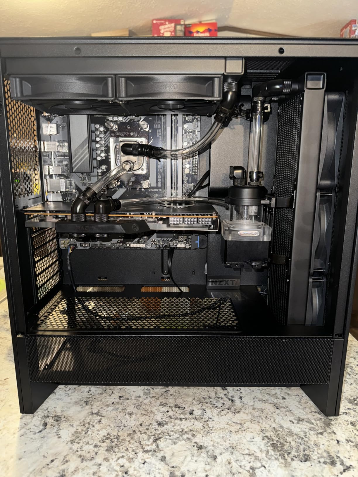 NZXT H5 Flow 2024 - Compact ATX Mid-Tower PC Gaming Case - High Airflow - 2 x 120mm Fans Included - 360mm Front & 240mm Top Radiator Support - Cable Management System - Tempered Glass - White customer photo 2