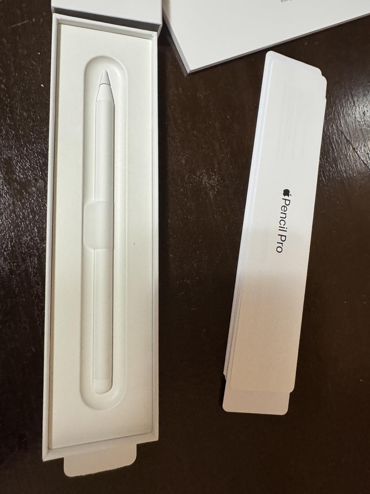 Apple Pencil Pro: Latest Model - Pixel-Perfect Precision, Tilt and Pressure Sensitivity, Perfect for Note-Taking, Drawing, and Art customer photo 2