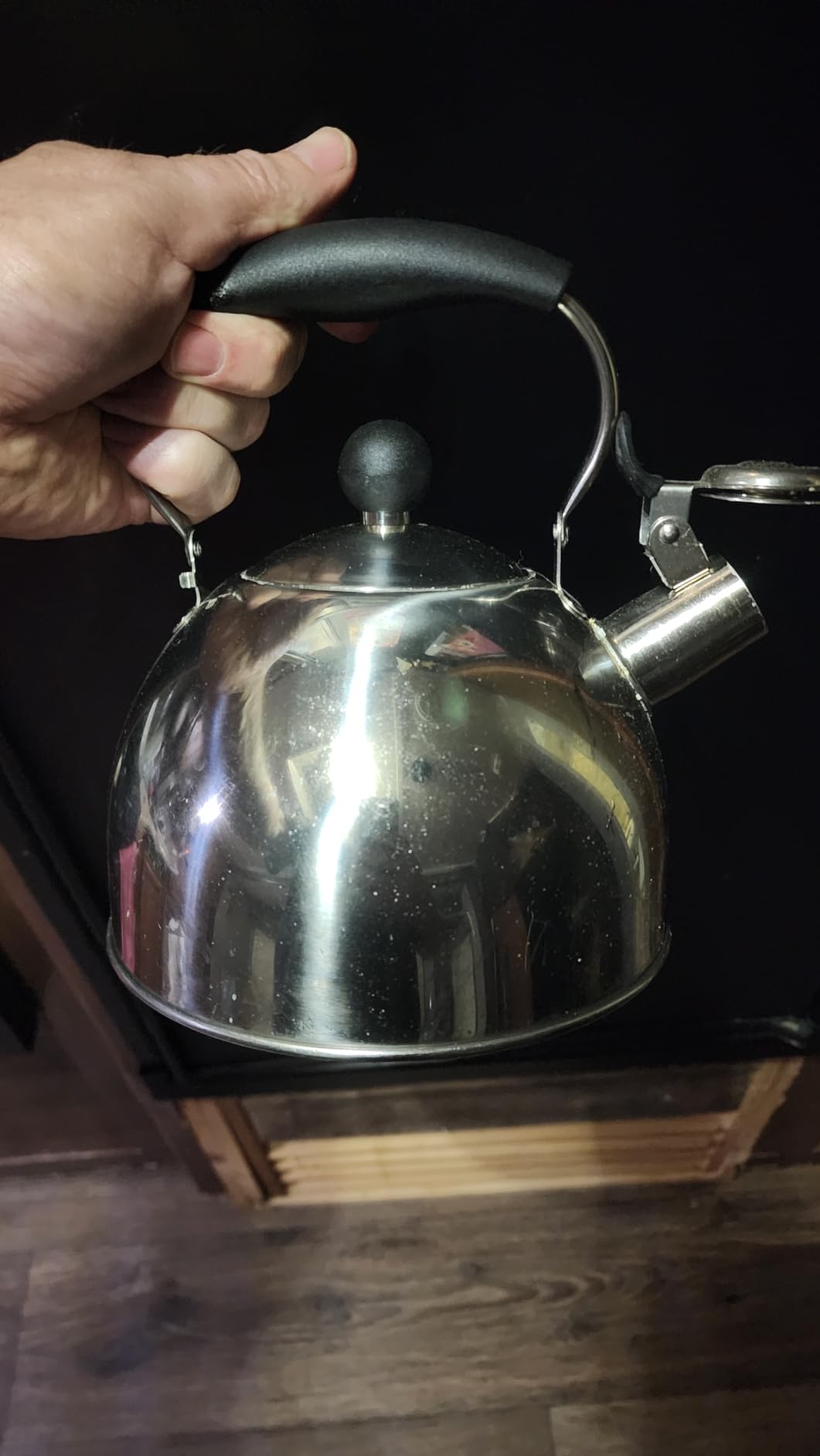 Tea Kettle, 2 Quart Stainless Steel Whistling Tea Kettle, Stovetop Whistling Teakettle Tea Pots for Stove Top with Ergonomic Folding Handle, Small Teapot, Water boiler for Tea, Coffee (Silver) customer photo 1