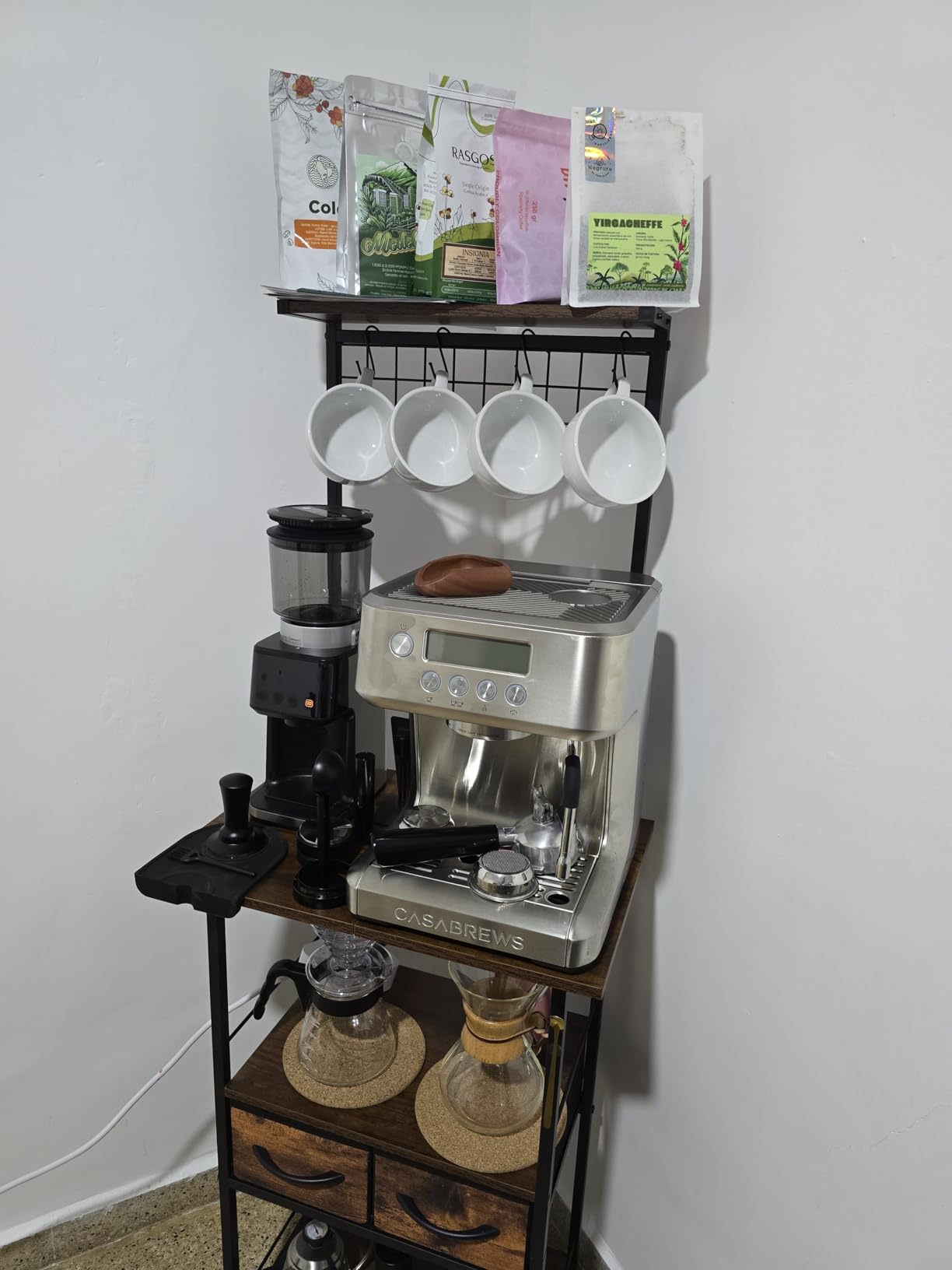 CASABREWS Ultra Espresso Machine with LCD Display, Espresso Maker with Powerful Milk Frother, Customizable Brewing Temperature, Provides Barista-Level Lattes and Cappuccinos customer photo 1