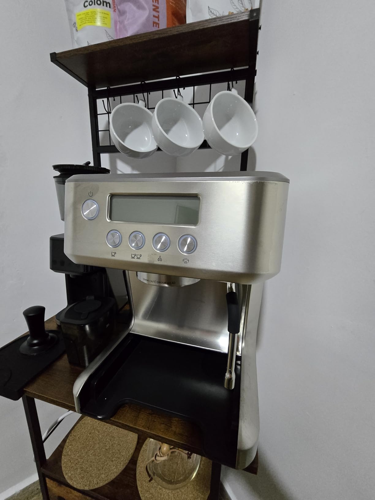 CASABREWS Ultra Espresso Machine with LCD Display, Espresso Maker with Powerful Milk Frother, Customizable Brewing Temperature, Provides Barista-Level Lattes and Cappuccinos customer photo 2