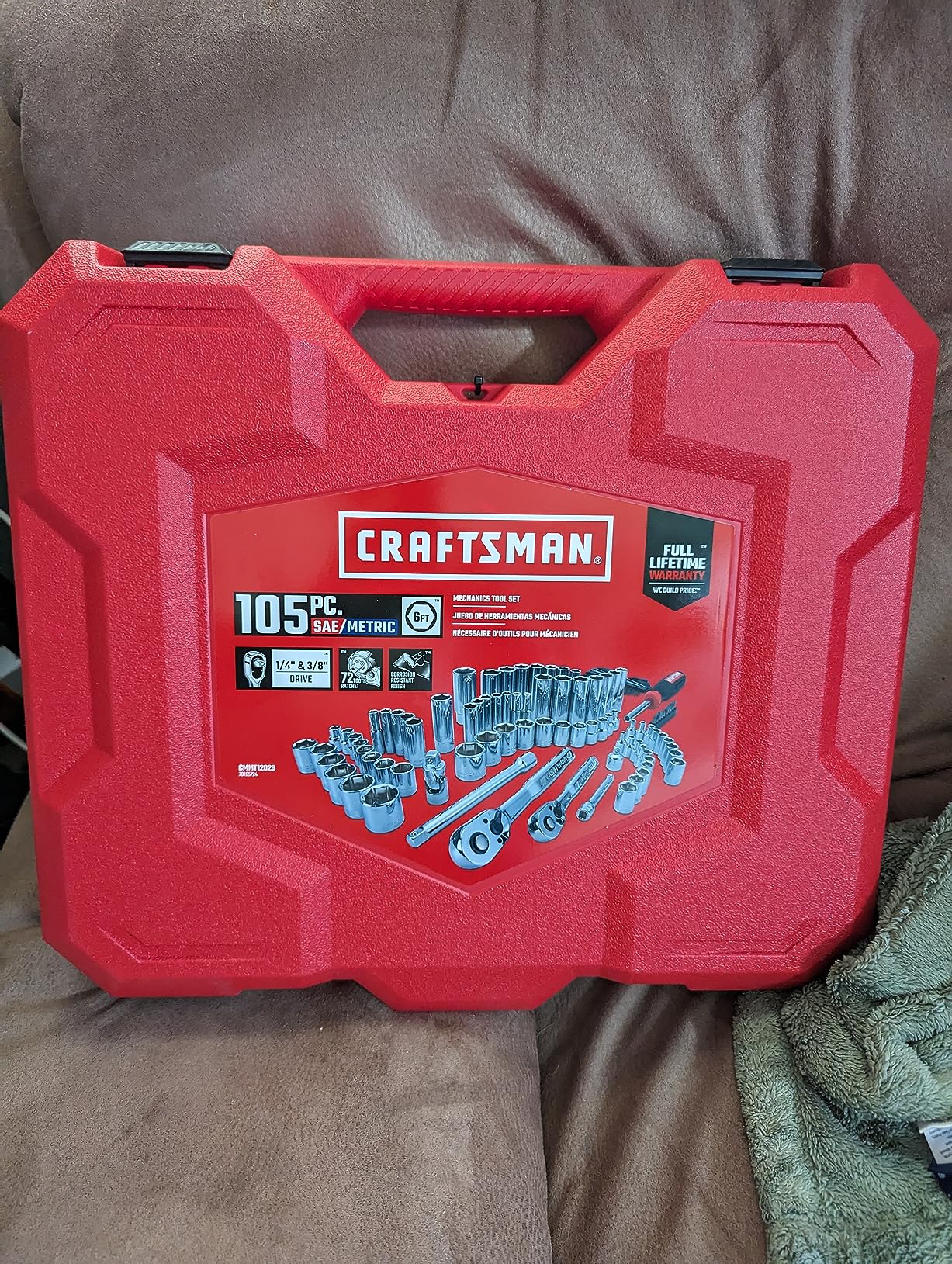 Mechanics Tool Set 105 Pcs, Standard (SAE) and Metric with Case, 1/4 and 3/8 Inch Drive Car Tool Kit (CMMT12123) customer photo 2
