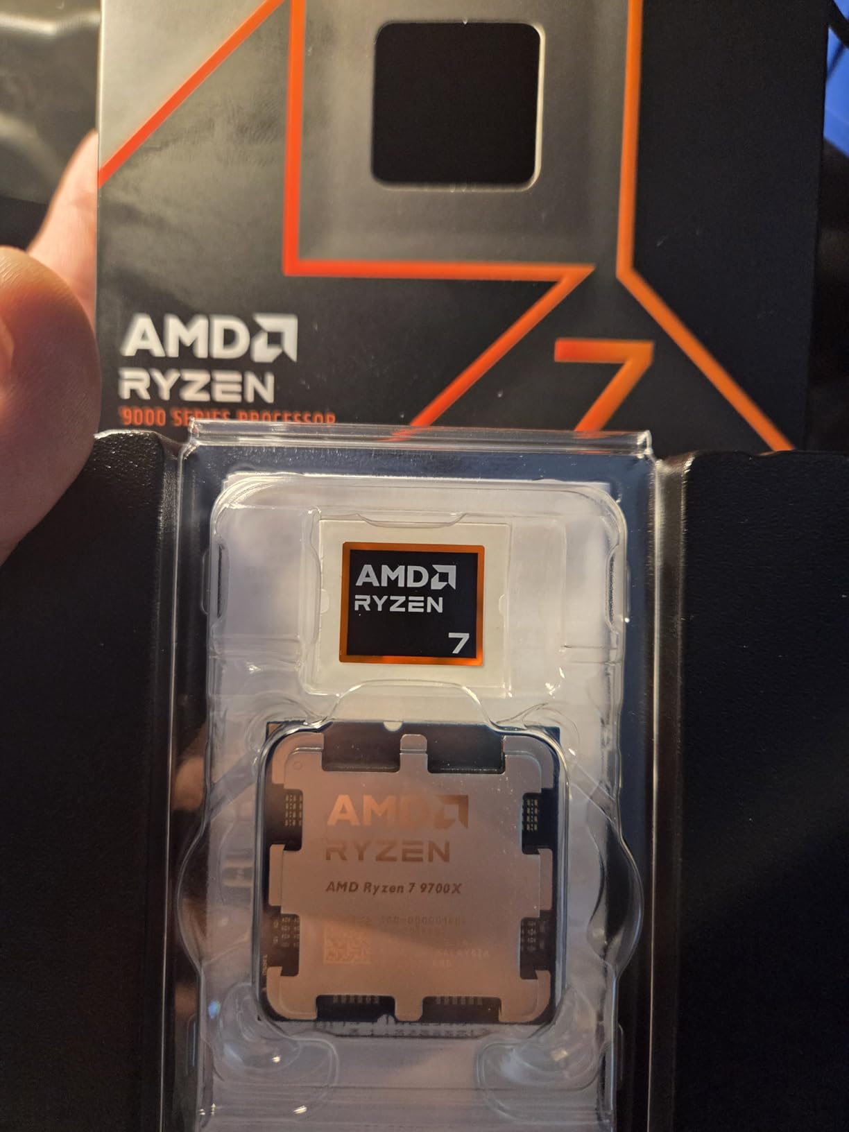 Ryzen 7 9700X 8-Core, 16-Thread Unlocked Desktop Processor customer photo 1