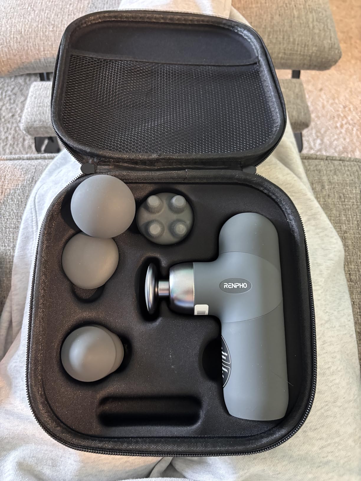 RENPHO Mini Thermal Massage Gun with Heat, Portable Deep Tissue Percussion Massager with 4 Heads for Neck & Back Comfort, Ultra-Quiet Operation customer photo 2