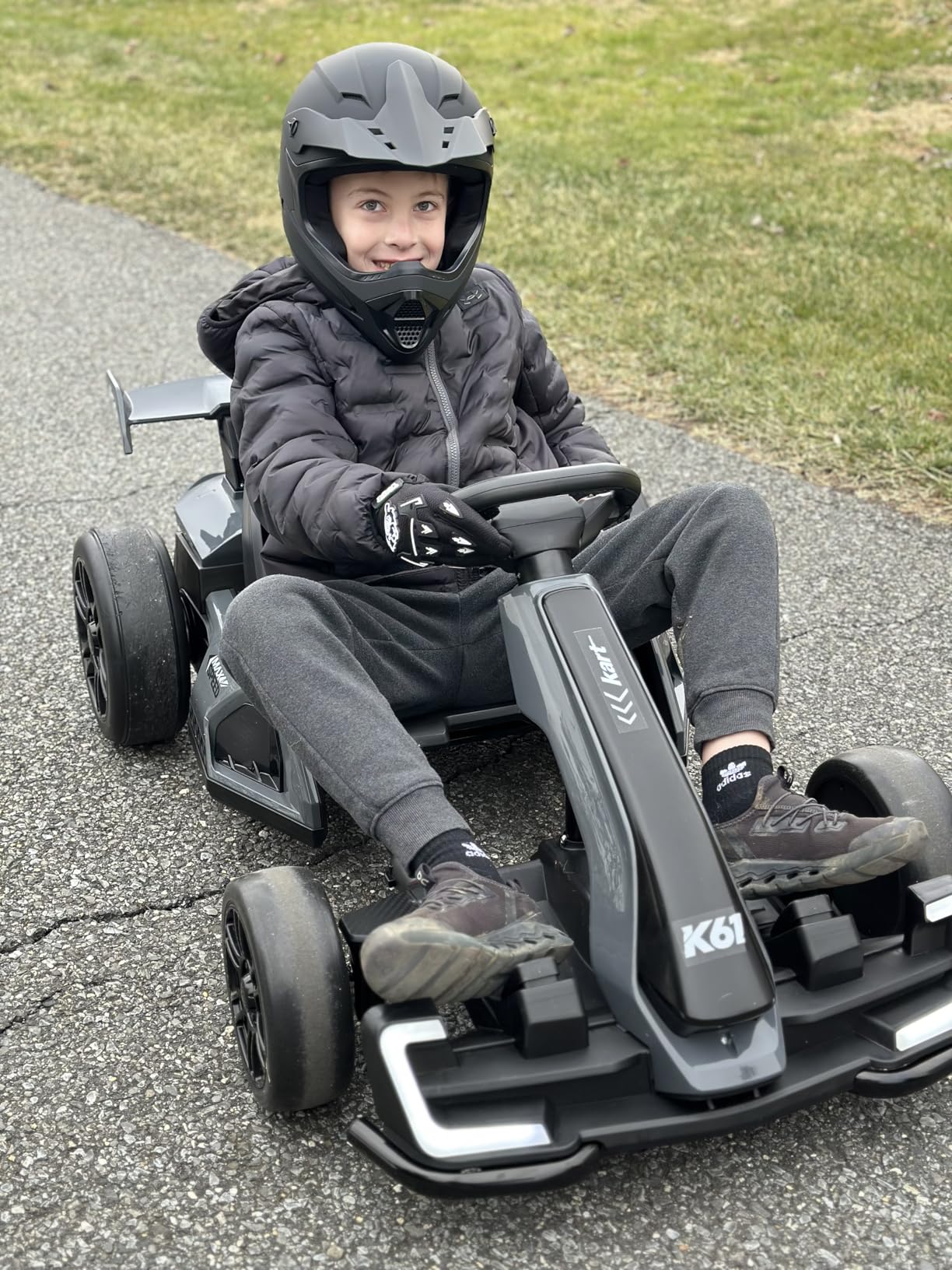 KerryYoo K61 Go Kart Electric Drift Kart with Length Adjustable Seat, 24V Outdoor Ride on Toy with 4 Speed Mode, Crazy Kart for Kids 6-12 Years Old, Fast 300W Motor, 8.5 MPH, Bluetooth - Gray customer photo 2