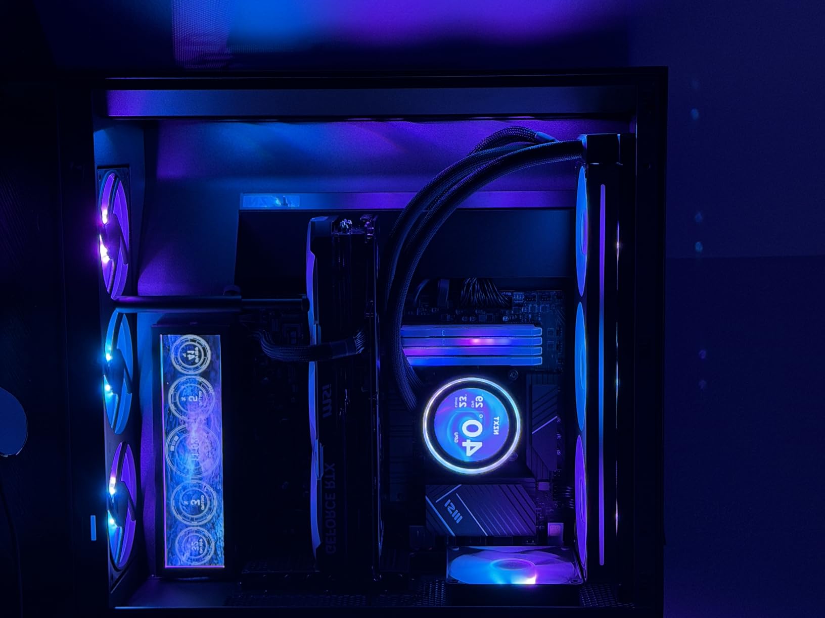 NZXT Kraken Elite 360 RGB - 360mm AIO CPU Cooler, LCD, Black, 2.36-inch LCD and F360 RGB Core fan, Flagship display cooling with synced RGB via CAM customer photo 2