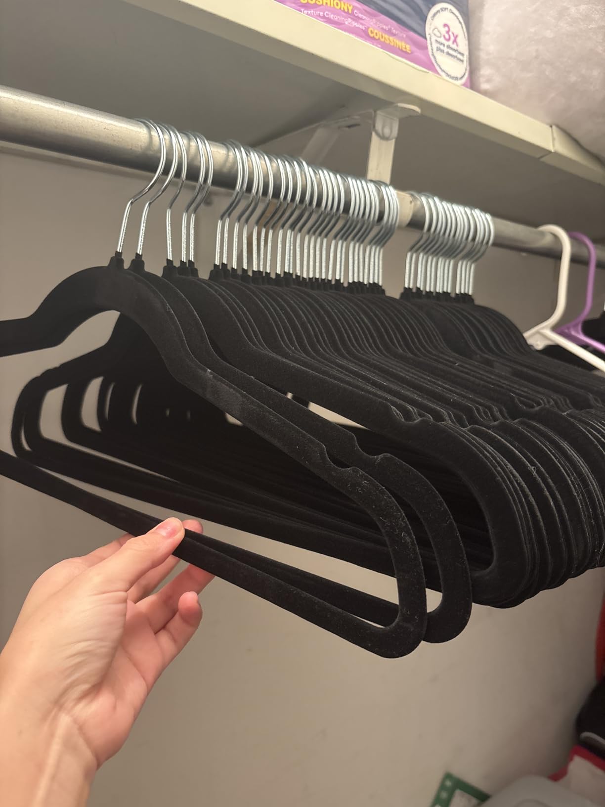 SereneLife 20 Pack Velvet Hangers - Non-Slip Felt Hangers with 360 Swivel Hook - Ultra-Thin, Lightweight, Space Saving for Shirts, Sweaters, Hoodies, Kids Clothes & Dresses customer photo 2