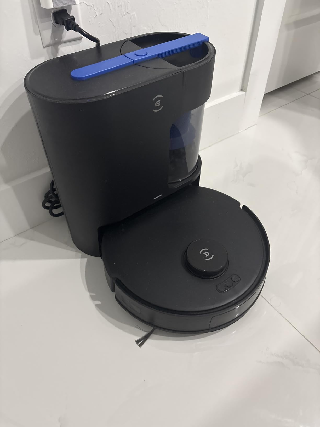 ECOVACS DEEBOT N20 Plus Robot Vacuum and Mop, with Bagless Self Emptying Station, 8000Pa Powerful Suction, Anti-Tangle Technology, 45-Day Capacity, 300 Minutes Runtime, Perfect for Pet Hair customer photo 1