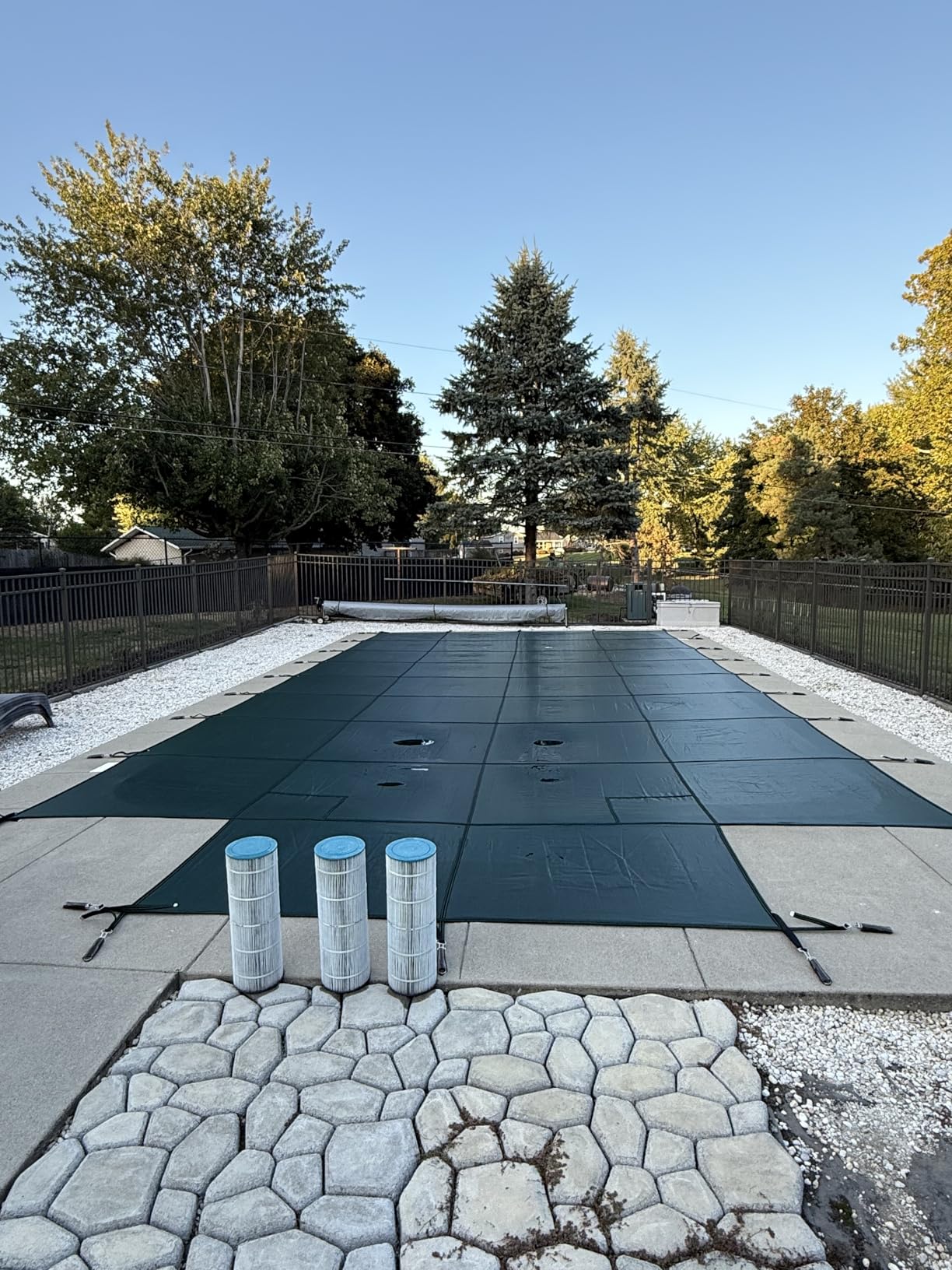 VEVOR Inground Pool Safety Cover, Fits 20 ft x 40 ft Rectangular Winter Pool Cover with Right Step, Triple Stitched, High Strength Mesh PP, Good Rain Permeability, Installation Hardware Included customer photo 2