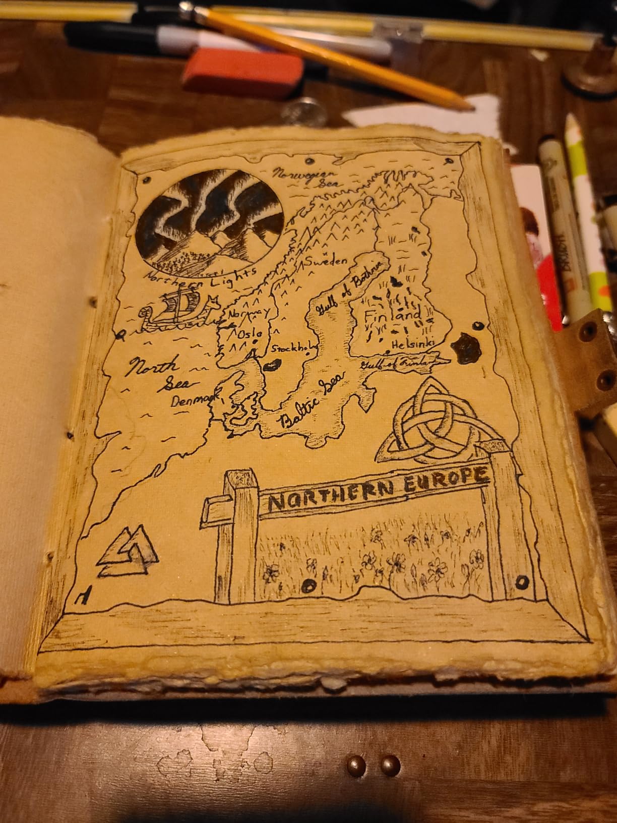 Vintage Leather Journal Handmade Buffalo Deckle Edge Paper - Leather Bound Journal for Women Men Vintage C-Lock Closure Ideal for Writing & Travel for Artists customer photo 2