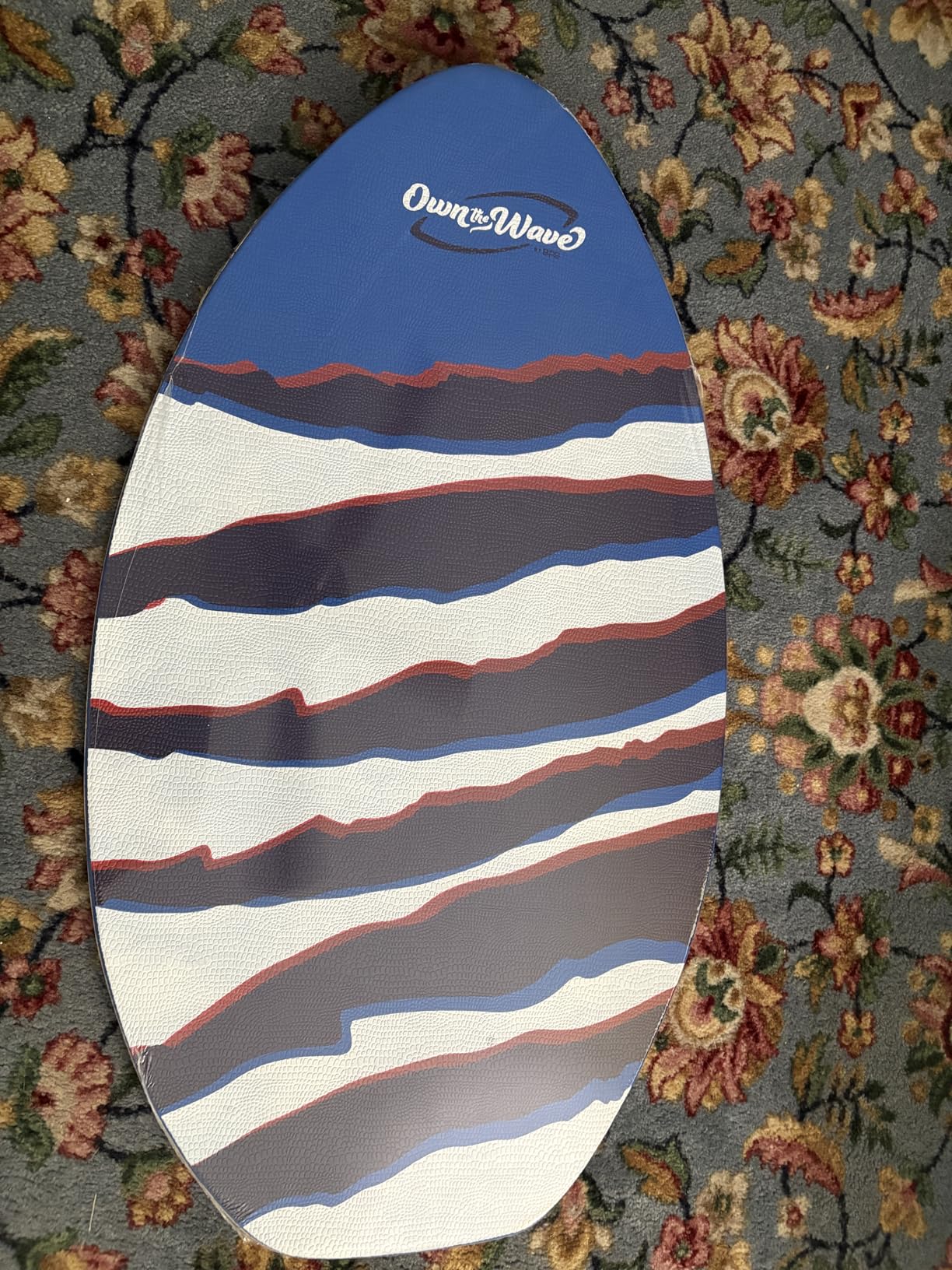 Own the Wave New Zealand 'Claw Strike' Skimboard with Colored EVA Grip Pad and High Gloss Clear Coat Wooden Skim Boards for Kids and Adults | Choose from 2 Sizes and Traction Pad Color customer photo 2