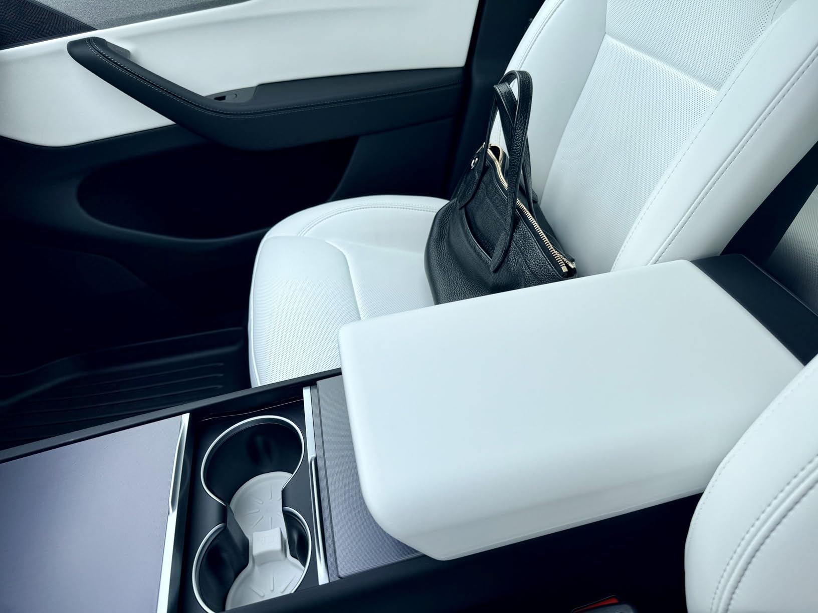 frani Center Console Armrest Cover Designed for Tesla Model 3 Highland 2024-2026 and Model Y Juniper 2026 Refresh, Non-Slip Designed with EZ Snap On Install - Black customer photo 1