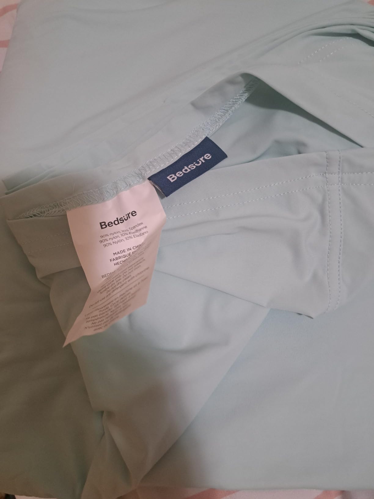 Bedsure Cooling Sheets Queen Size, Cooling Bed Sheets for Hot Sleepers, Chill Cool Sheet, Deep Pocket Up to 18 Inches, Soft & Breathable Queen Sheet Set, 4 Pieces, White customer photo 2