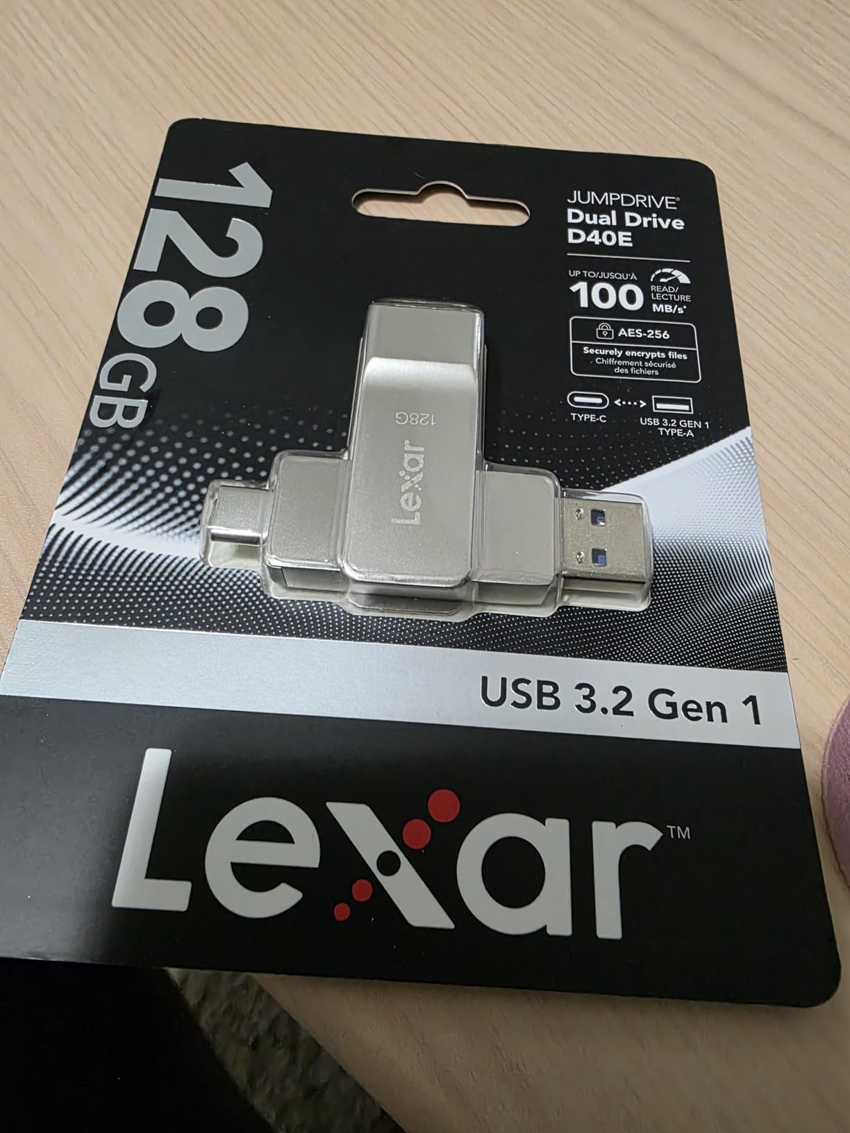 Lexar D40E 128GB Dual USB 3.2 Gen 1 Type-C Jump Drive, Champagne Silver customer photo 2
