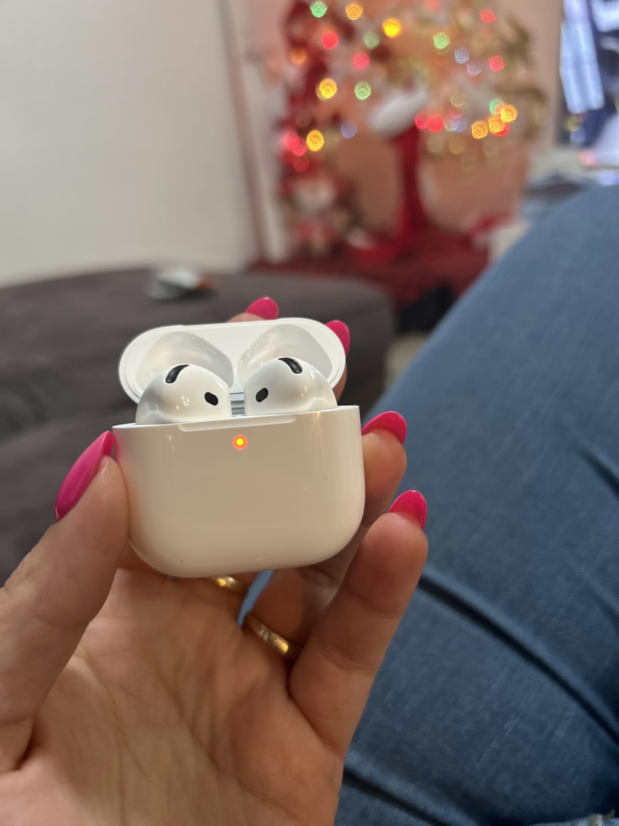 Apple AirPods 4 with Active Noise Cancellation (Renewed) customer photo 1