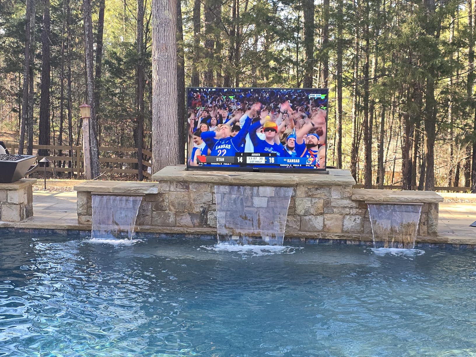 65 Inch Outdoor Smart Television Weatherproof Google TV, 4K 700NIT High Brightness Temperature Resistant IP55 Waterproof TVs, Anti-Scratch, Suitable for Partial Sun (Patio Series) customer photo 2