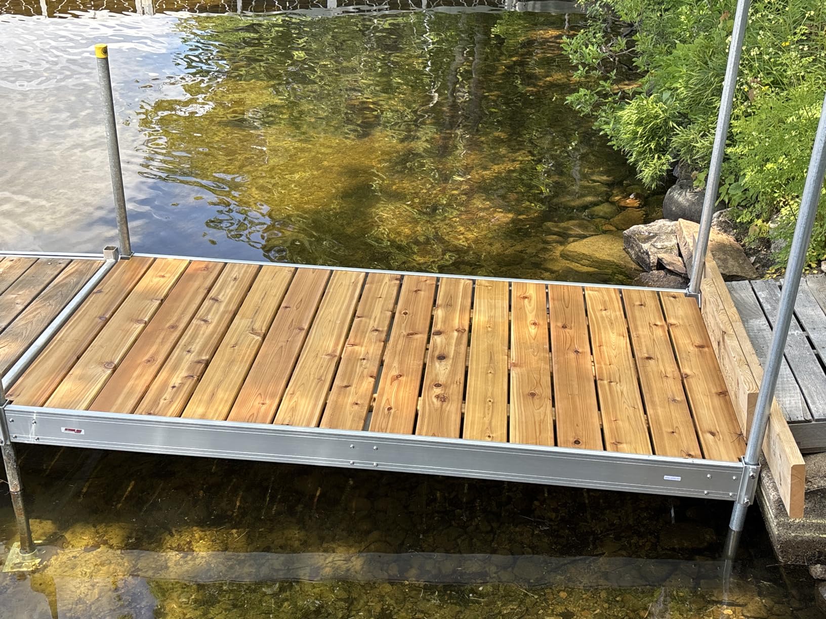 Extreme Max 3006.8864 Modular DIY Aluminum Dock Lightweight Frame with Galvanized Posts Create Your Own Configuration - 8' x 4' customer photo 1