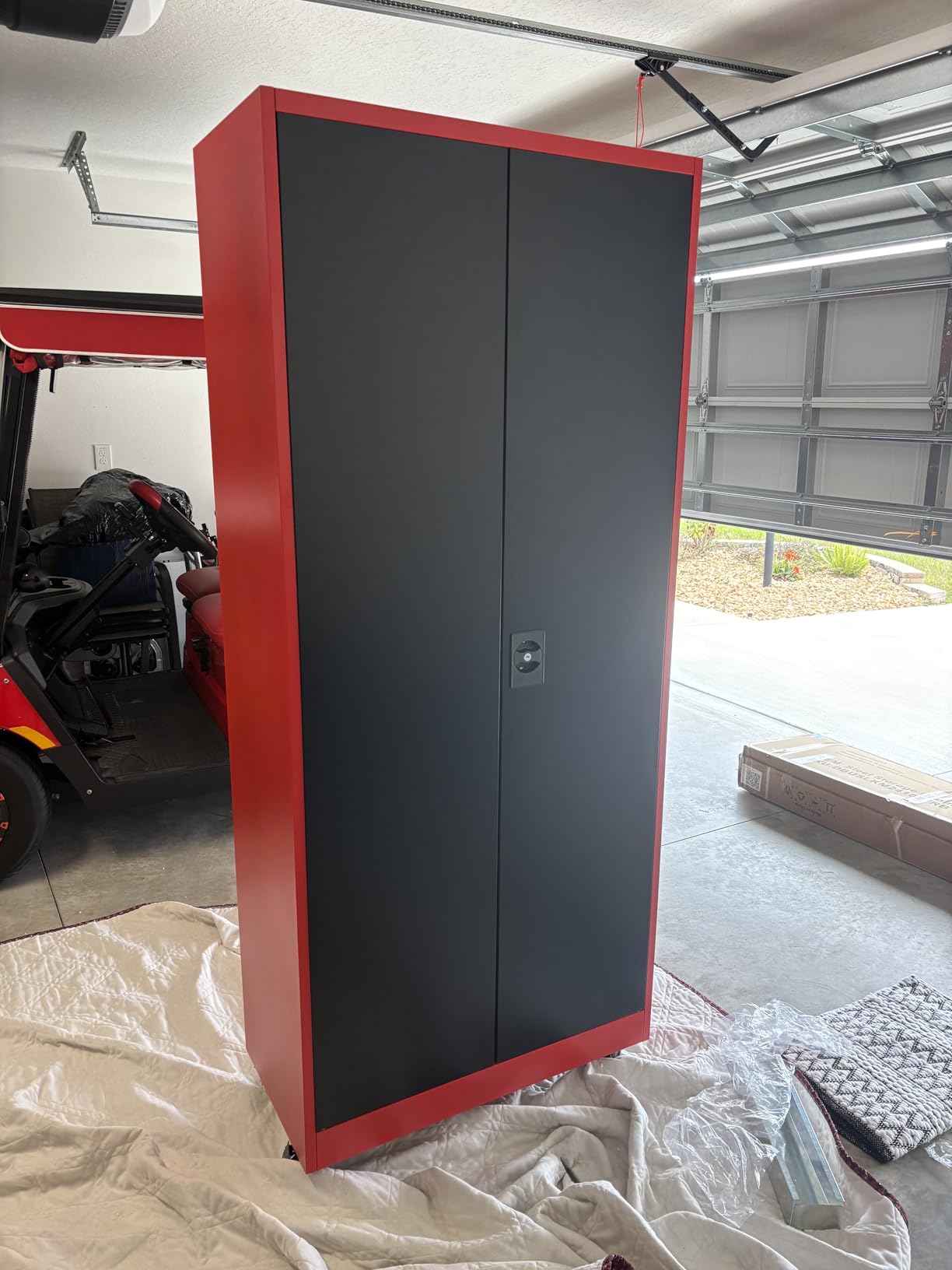 SISESOL Metal Storage Cabinet with Wheels, 75 inch Tall Rolling Garage Storage Cabinet with Lock, Black Metal Cabinets with Wheels and Shelves customer photo 1