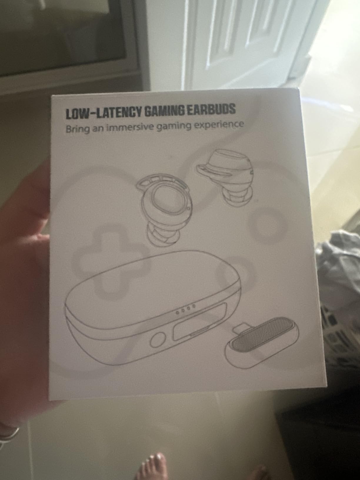 IAMJOY Gaming Earbuds, 20ms Low Latency, Active Noise Cancelling with 6 Mic, 2.4GHz & Bluetooth, 35 Play Time, Wireless Earbuds Compatible with Meta Quest 3/2, PS5/4, Steam Deck, VR, Switch, PC customer photo 2
