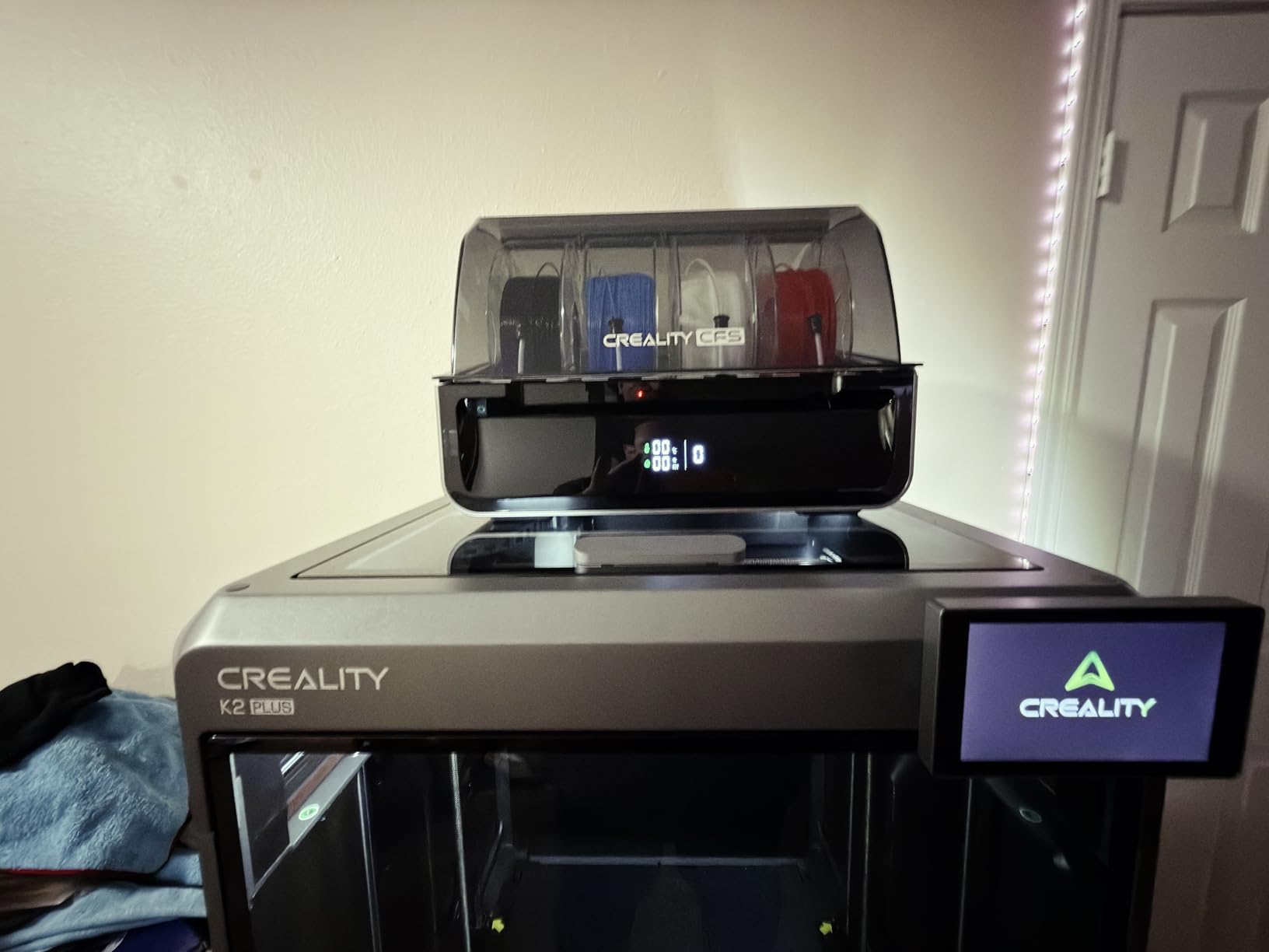 Creality K2 Plus Combo 3D Printer, Multicolor Printing with 16 Colors, 600mm/s High-Speed Printing, Dual AI Cameras for Monitoring, Full-Auto Leveling, Large Build Volume 350×350×350mm customer photo 2