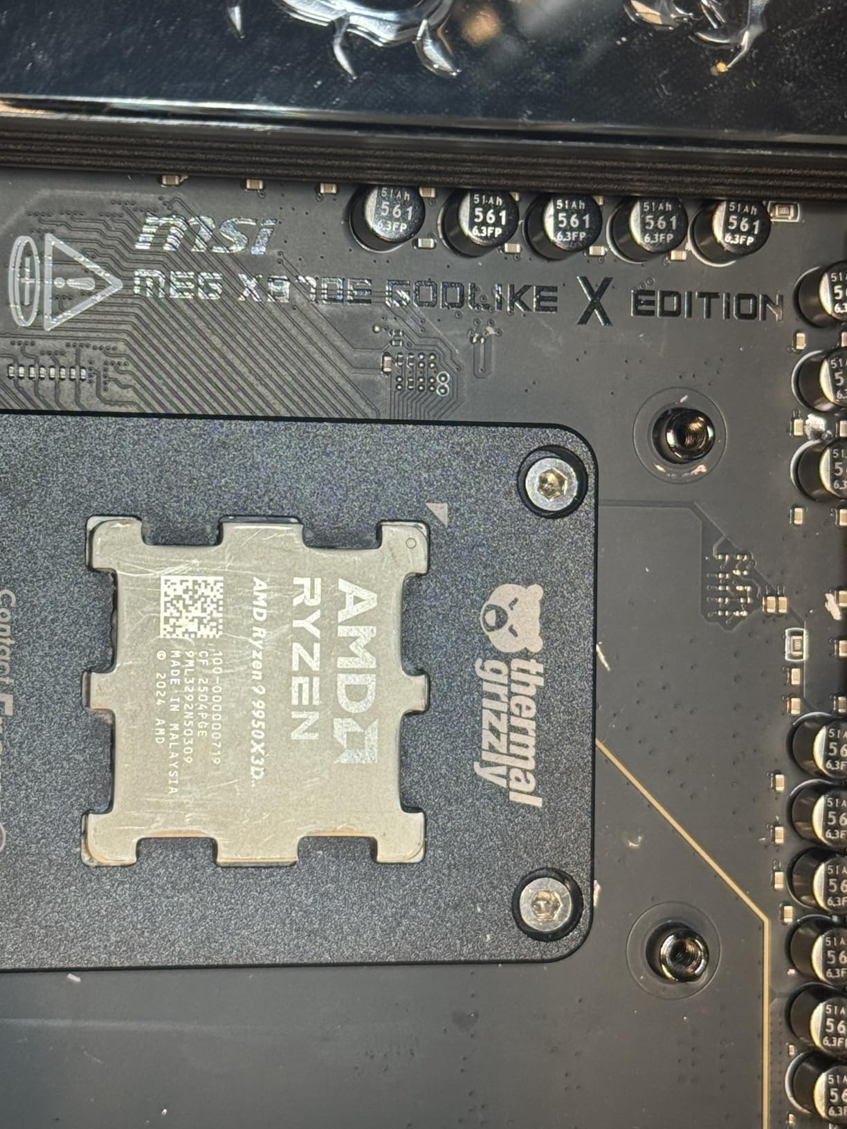 Thermal Grizzly Duronaut - 2 Gram - Enhanced Durability & High Performance Thermal Paste - for Maximum Thermal Conductivity While Overclocking CPU/GPU/PS4/PS5/Xbox customer photo 1