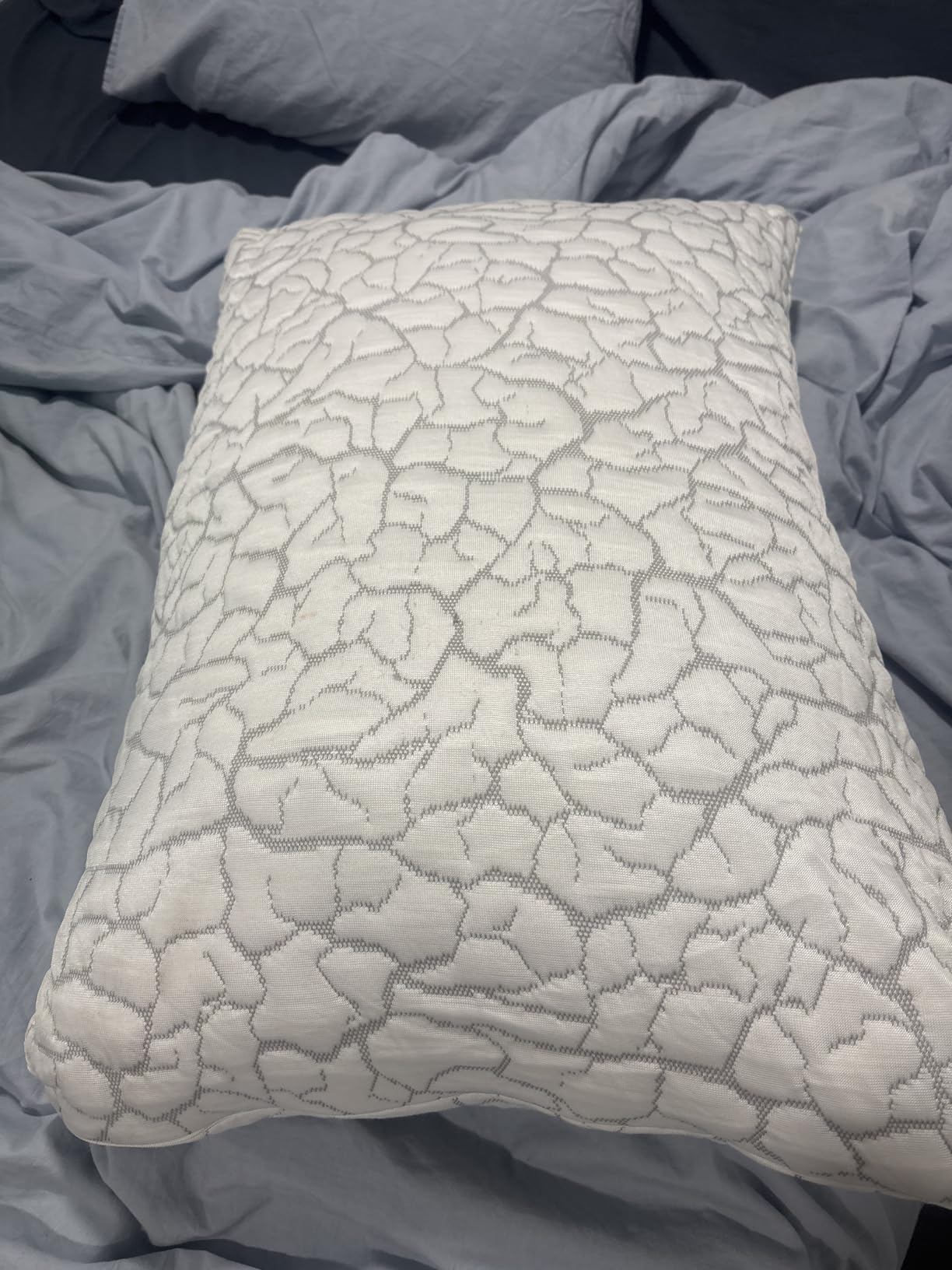 Cooling Pillows for Sleeping 2 Pack, Adjustable Shredded Memory Foam Pillows Queen Size Set of 2, Firm Bed Pillows for Side Back Stomach Hot Sleepers, Cold Pillow with Removable Washable Cover customer photo 2