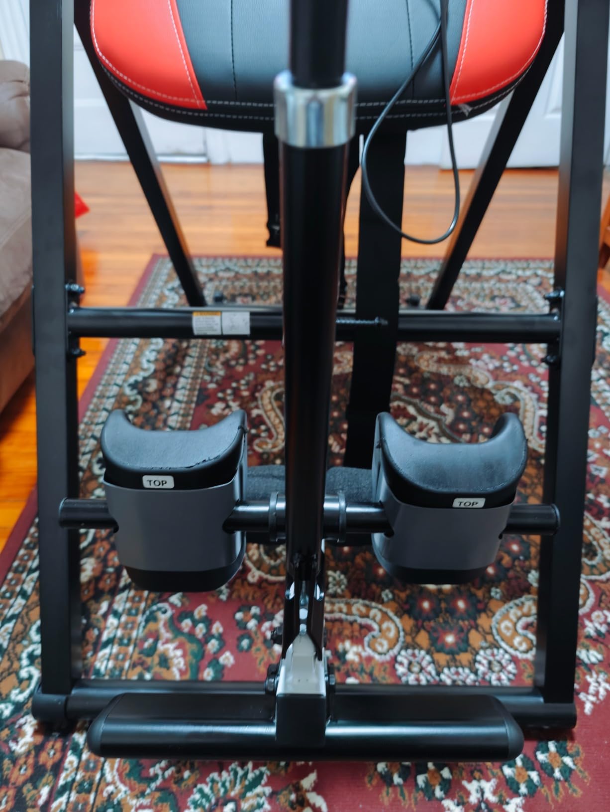 YOLEO Inversion Table Massage & Heat Inversion Table 2025 New Inversion Table for Back Pain Relief Equipment w/Remote Control, Reversible Ankle Holders, Heavy Duty up to 320lbs customer photo 1