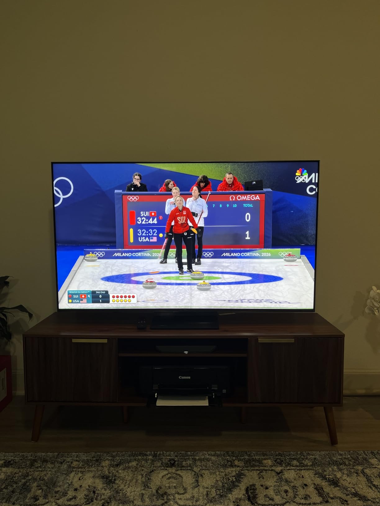 TCL 98 Inch Class QM7K Series | Mini LED QLED 4K HDR | 98QM7K, 2025 Model | 120HZ-144HZ Anti Reflective Screen Smart Google TV Dolby Atmos Onkyo Audio | Voice Remote Alexa Gaming Streaming Television customer photo 2