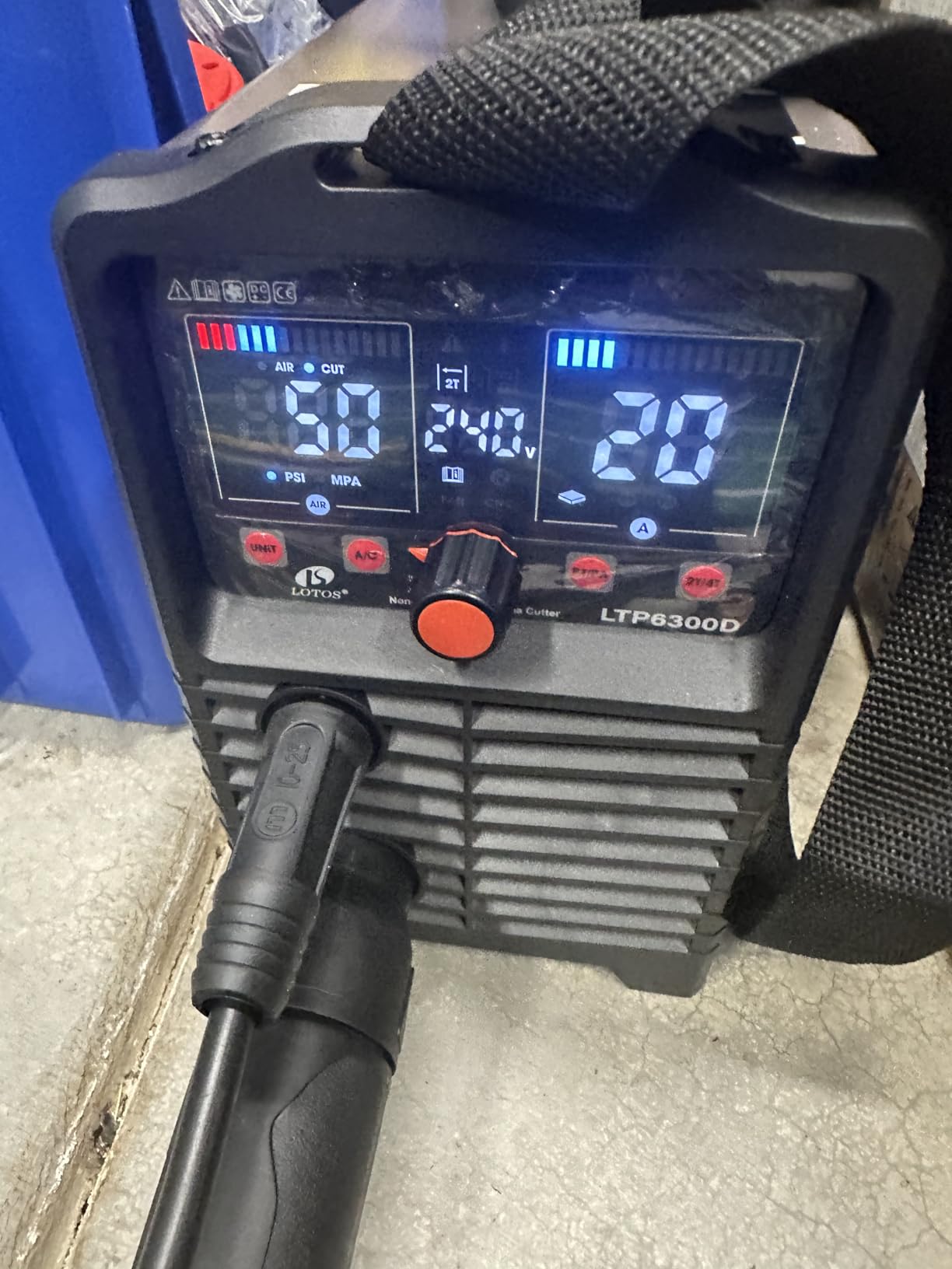 LOTOS LTP6300D 63AMP Non-Touch Pilot Arc Plasma Cutter, Drag Cut Enabled, 3/4