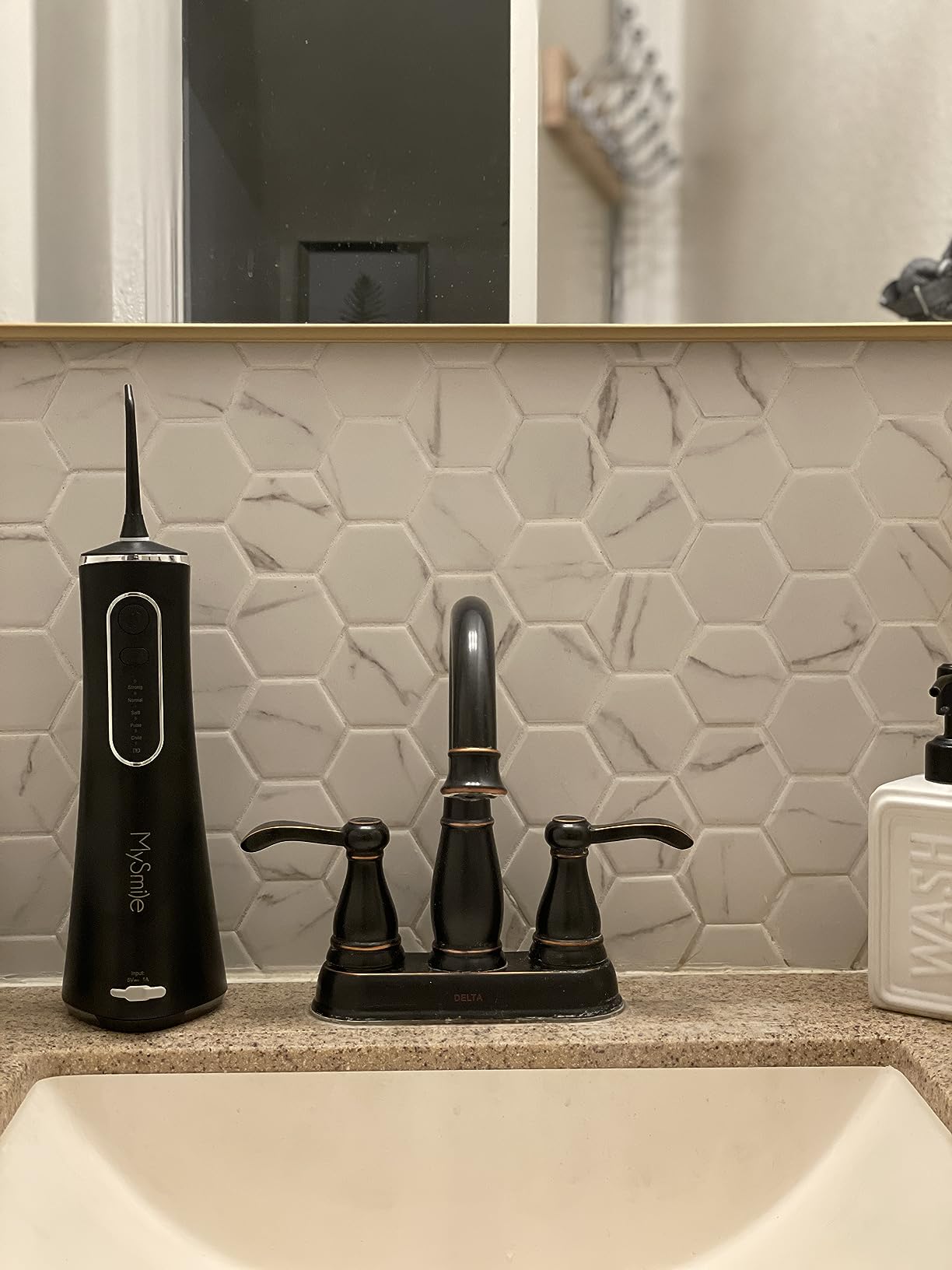 MySmile LP211 Cordless Water Flossers, Portable Rechargeable Oral Irrigator for Teeth Cleaning, 5 Cleaning Modes, IPX7 Waterproof, 8 Replacement Tips and a Storage Pouch (Midnight Black) customer photo 1