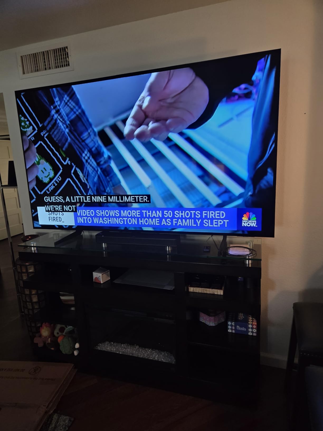Samsung 55-Inch Class OLED 4K S85F Series, Vision AI Smart TV (2025 Model, 55S85F) Object Tracking Sound Lite w/Dolby Atmos, NQ4 AI Gen2 Processor, Contour Design, Color Booster Pro, Alexa Built-in customer photo 1