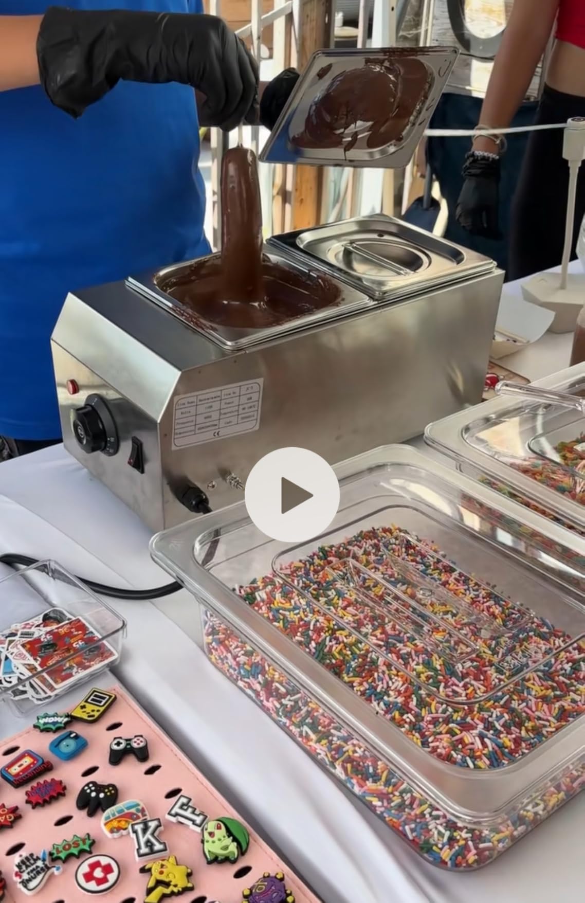 9 Lbs 2 Tanks Chocolate Tempering Machine Chocolate Melter, Chocolate Melting Pot with TEMP Control 86~185°F, 1000W Stainless Steel Electric Commercial Chocolate Warmer customer photo 1
