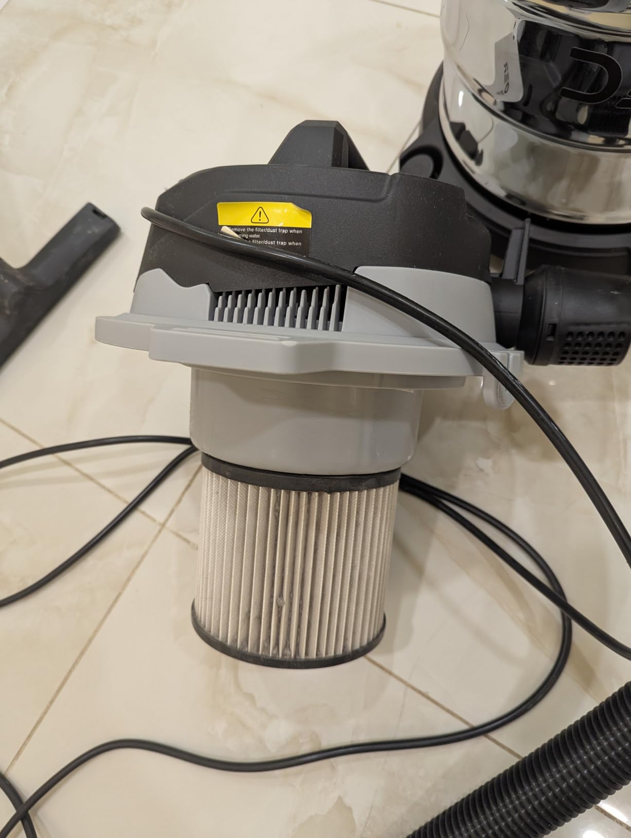 26.5 Gallon 11 Peak HP Wet/Dry Vacuum, Stainless Steel Tank, 2 in 1 Function Portable Shop Vacuum with Attachments, Built-in Drain Ideal for Jobsite, Garage & Workshop. customer photo 1