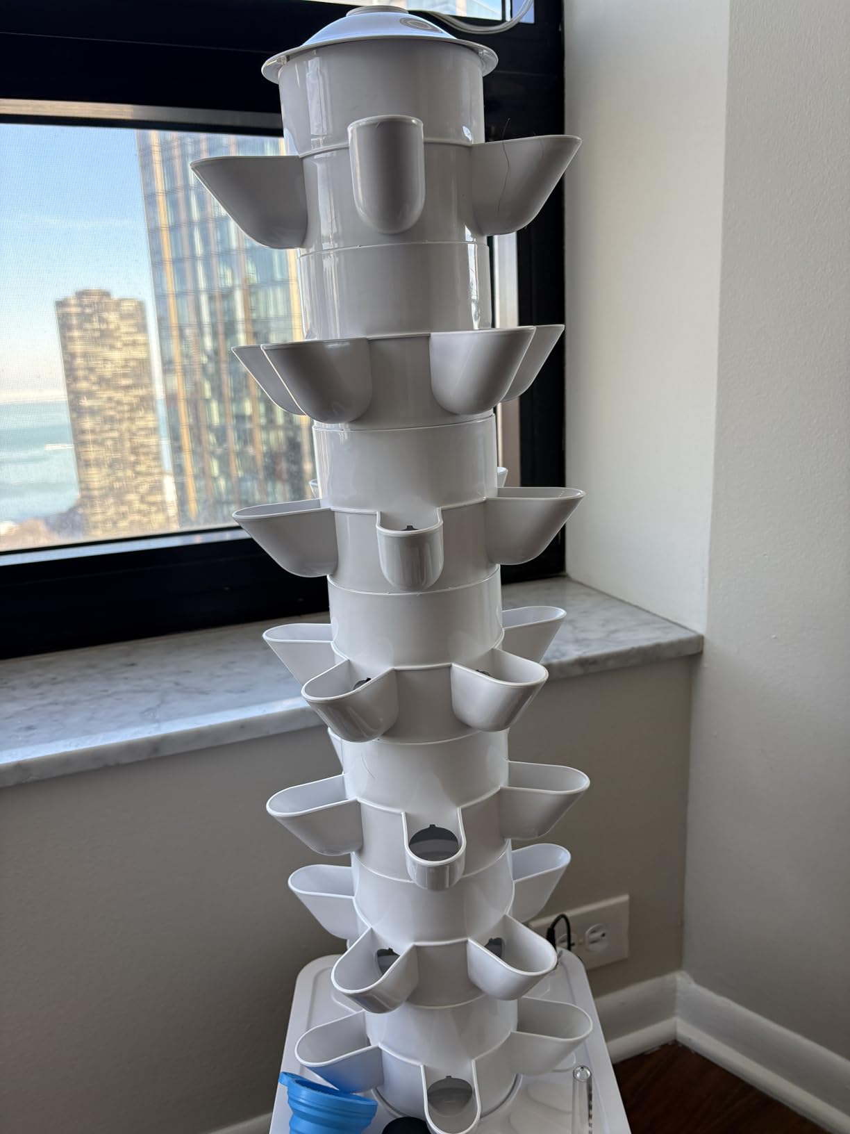 Hydroponics Tower Indoor Growing System Vertical Garden Planter Indoor Smart Garden Kit with Pump and Movable Water Tank Vegetable Plant Gift for Gardening Lover (35-Plants) customer photo 1