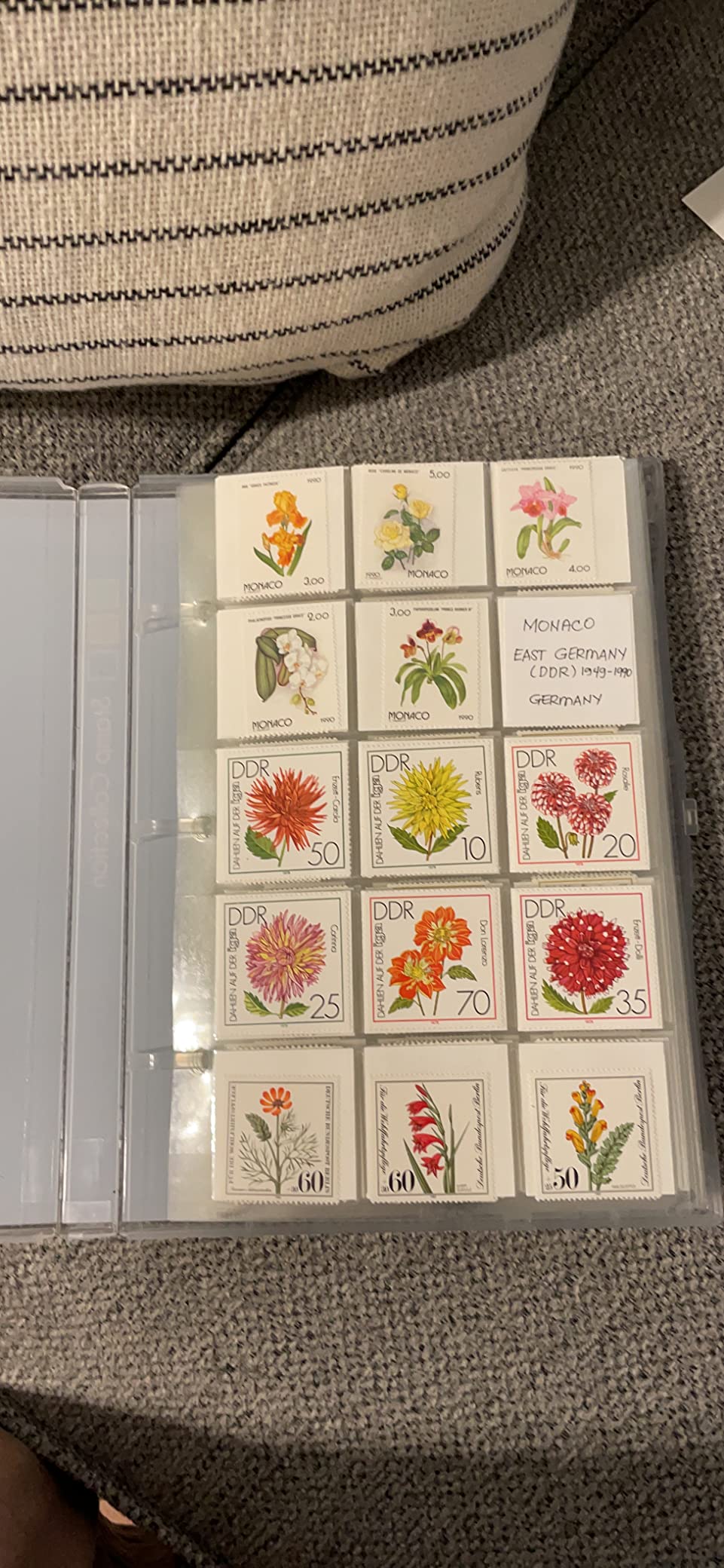 UniKeep Stamp Collection Organizer/Case - Holds 150 Stamps - Compact Size - Additional Pages Can Be Added (1.25 Inch Spine) customer photo 1