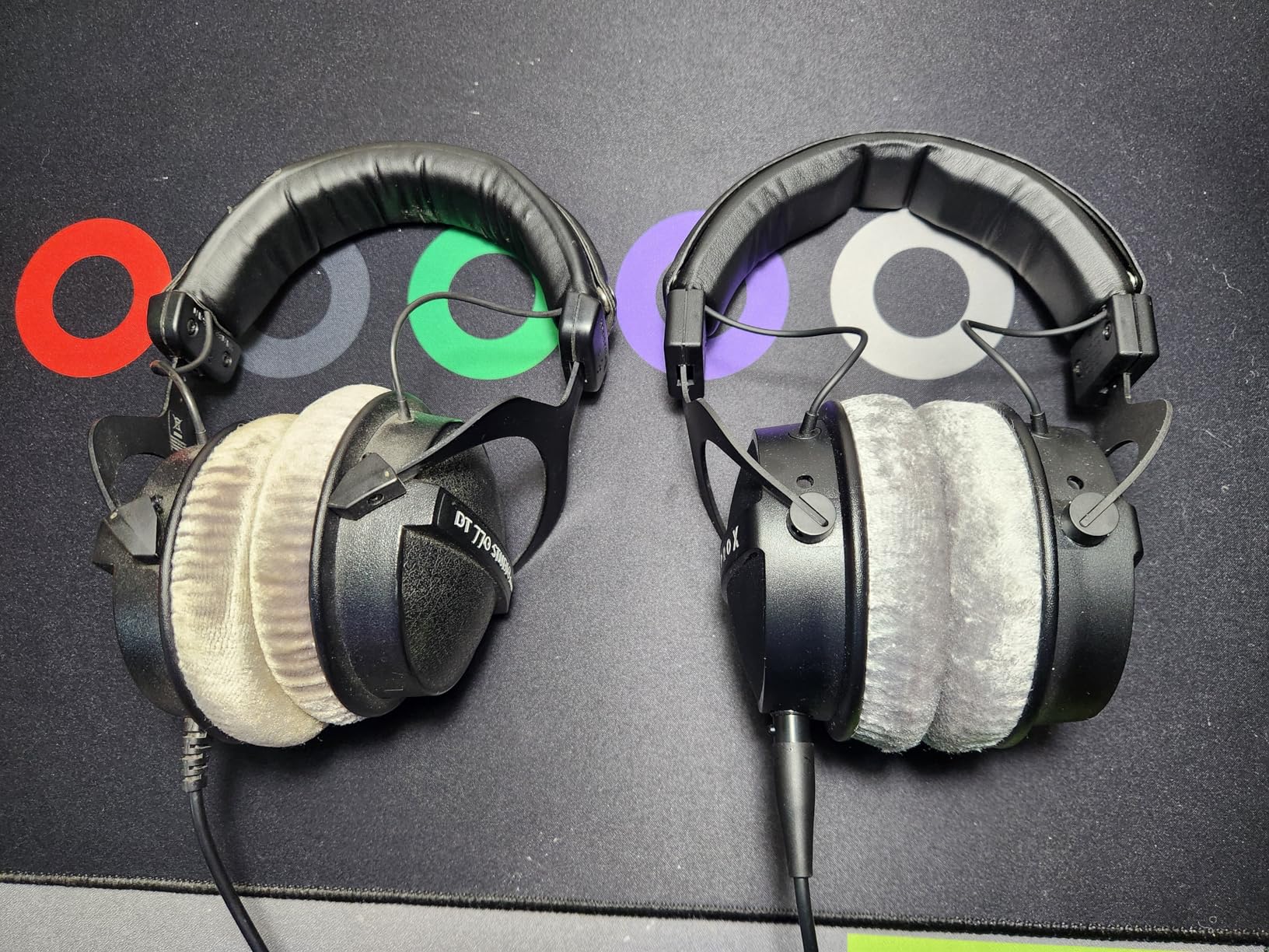 beyerdynamic DT 770 Pro X Wired Over-Ear Headphones, 48 Ohm, Closed-Back Professional Recording Studio Monitor. Recording, Monitoring, Sound Isolation, Handmade in Germany. Black customer photo 2