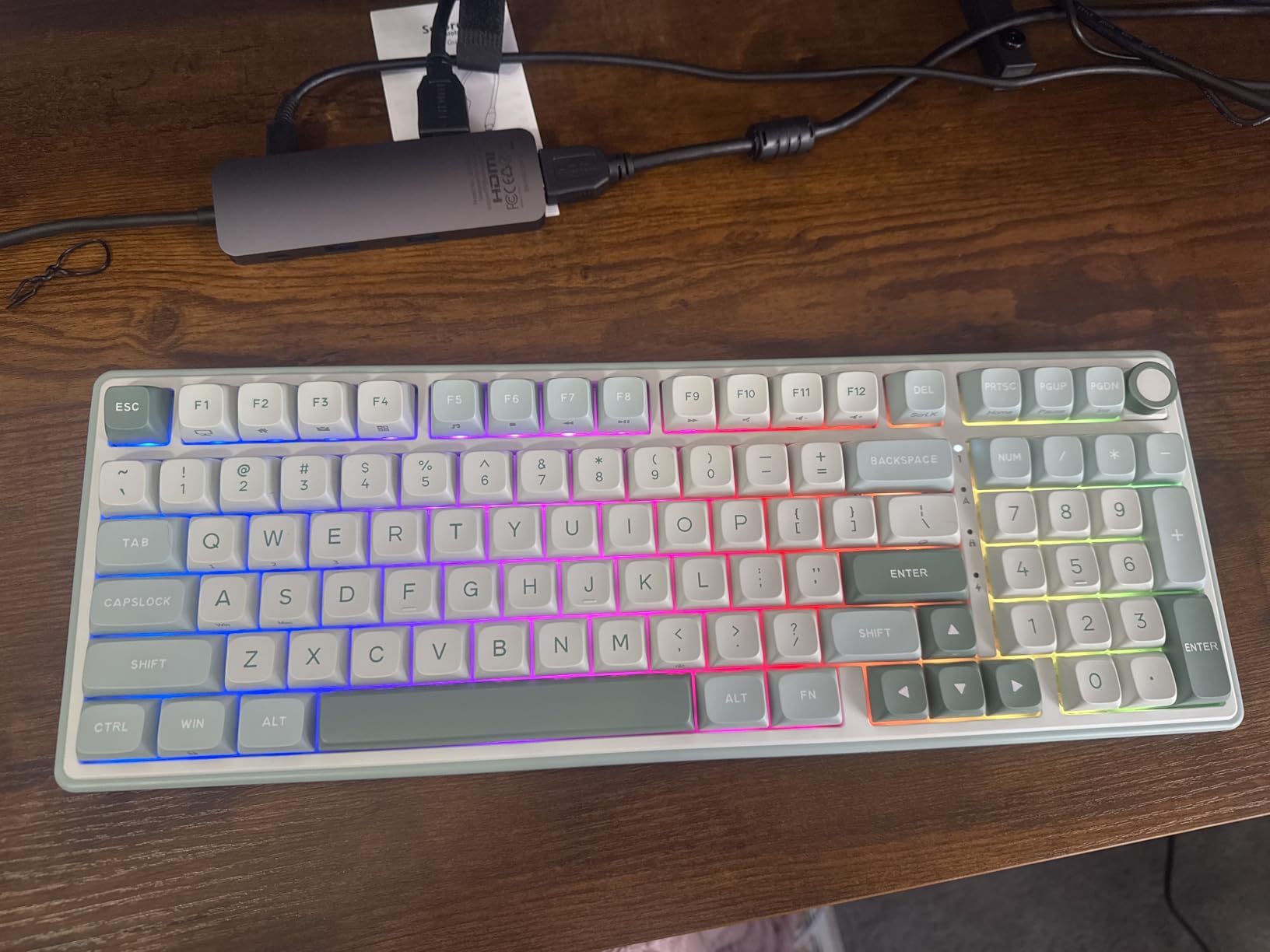 RK ROYAL KLUDGE R98 Pro Wireless Mechanical Keyboard, Creamy Bluetooth/2.4GHz/Wired RGB Gaming Keyboard with Number Pad and Knob, MDA Profile PBT Keycaps, Gasket Hot Swappable Linear Switch, Black customer photo 1