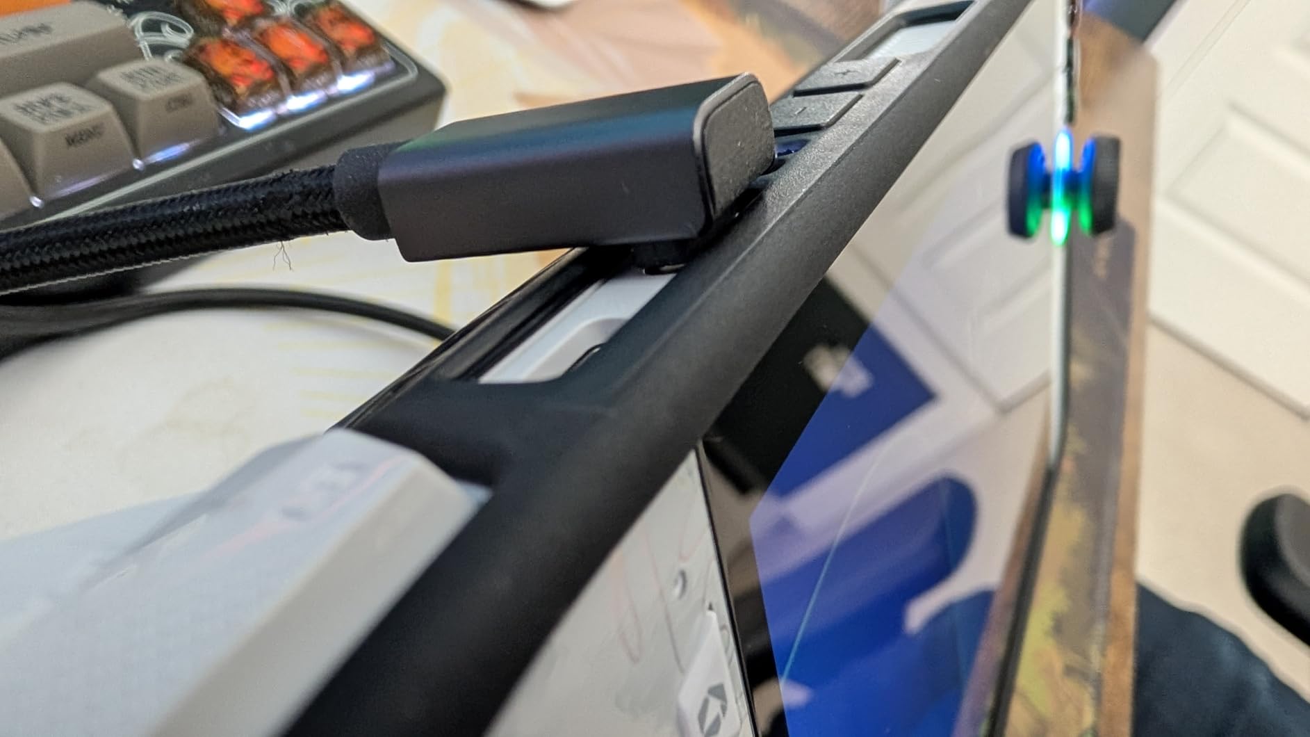 UGREEN Steam Deck Dock 6-in-1 4K@120Hz HDMI 2.1, 100W PD, USB-A & USB C 3.0, Gigabit Ethernet, Dock for Rog Xbox Ally 2025, Steam Deck, ROG Ally, Legion Go, MacBook customer photo 2
